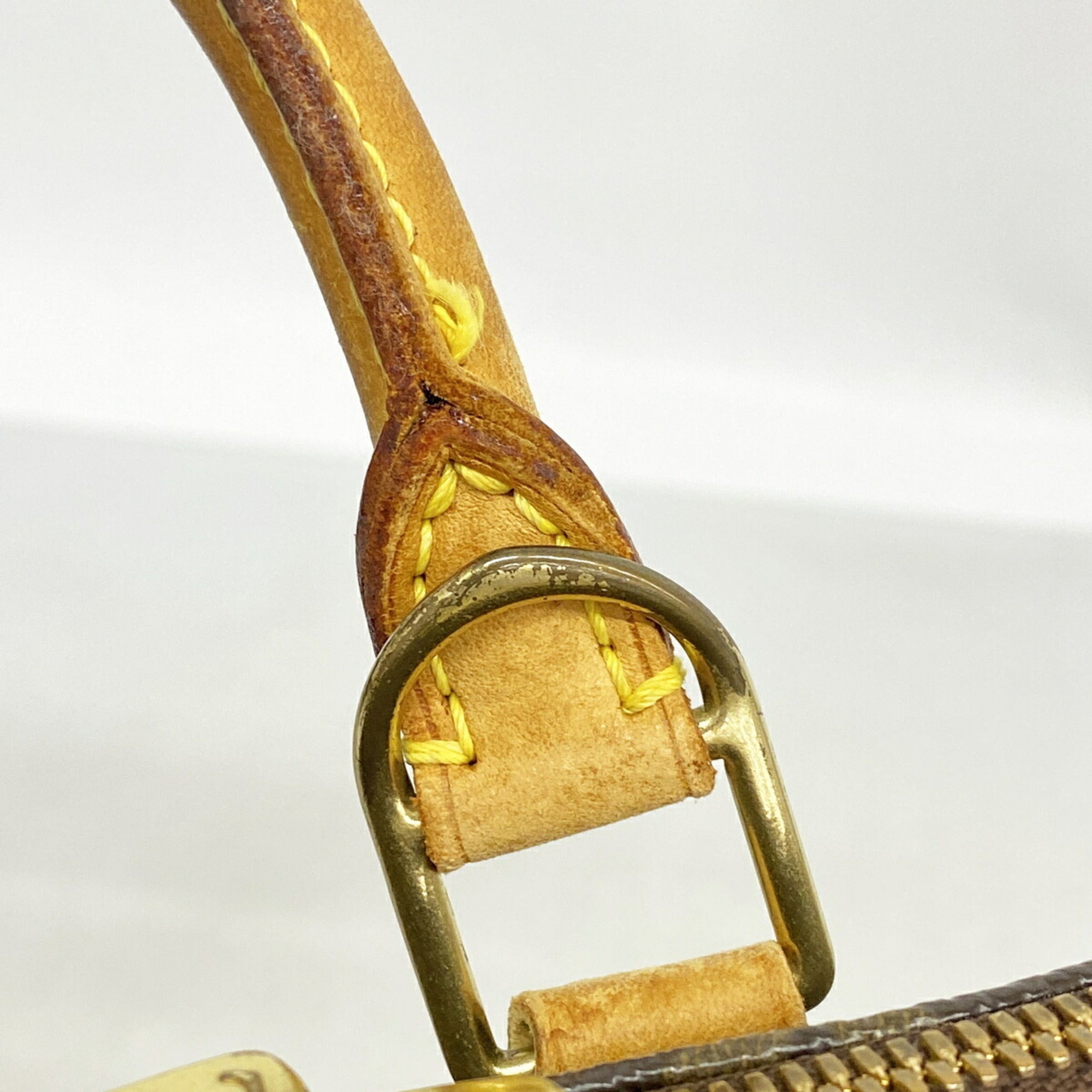 Louis Vuitton Brown Handbag (Pre-Owned)