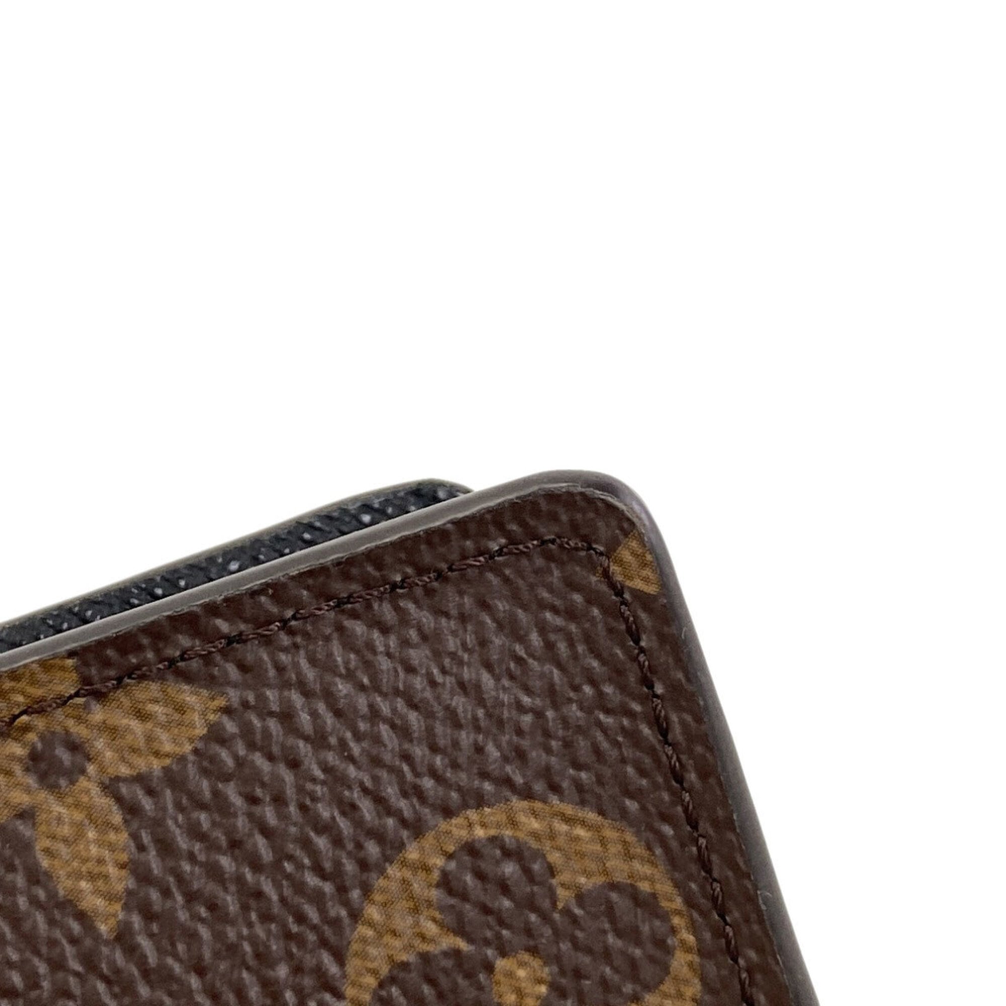 Louis Vuitton Monogram Monogram Canvas Wallet (Bi-Fold) (Pre-Owned)