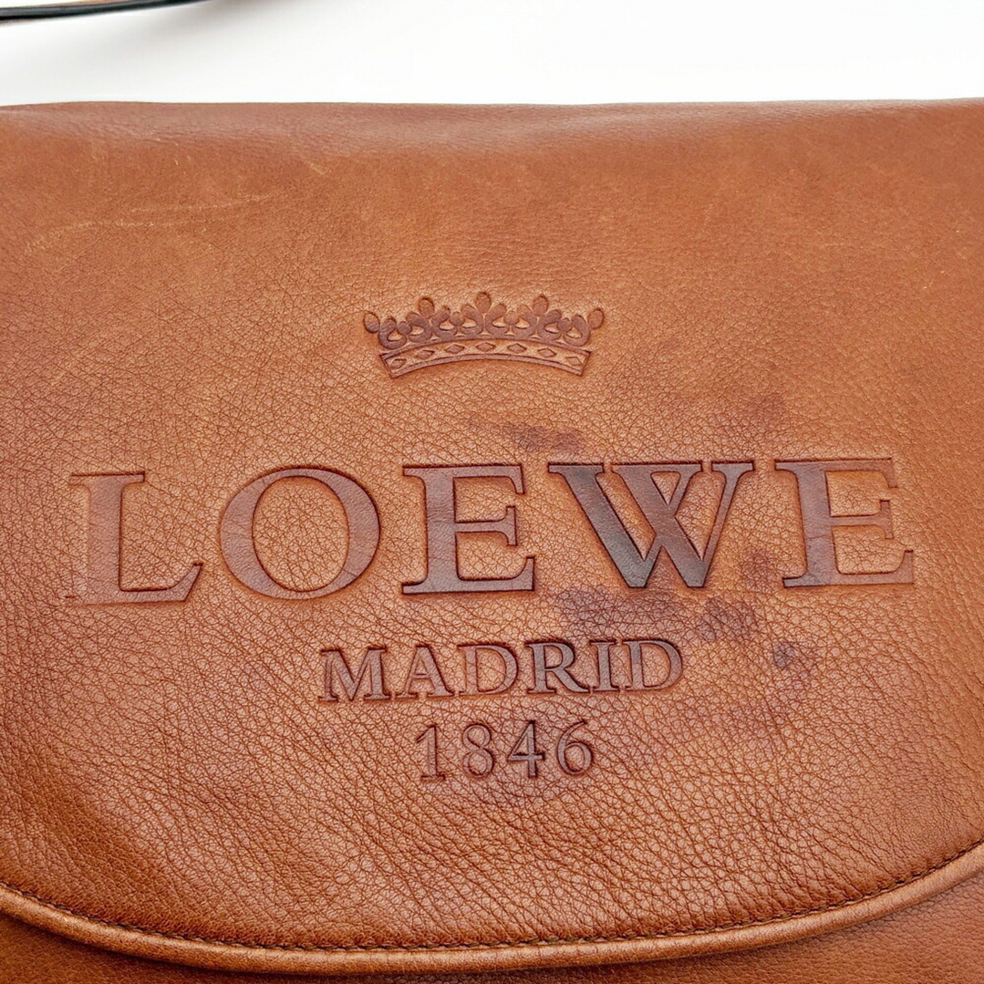 Loewe Brown Leather Shoulder Bag (Pre-Owned)