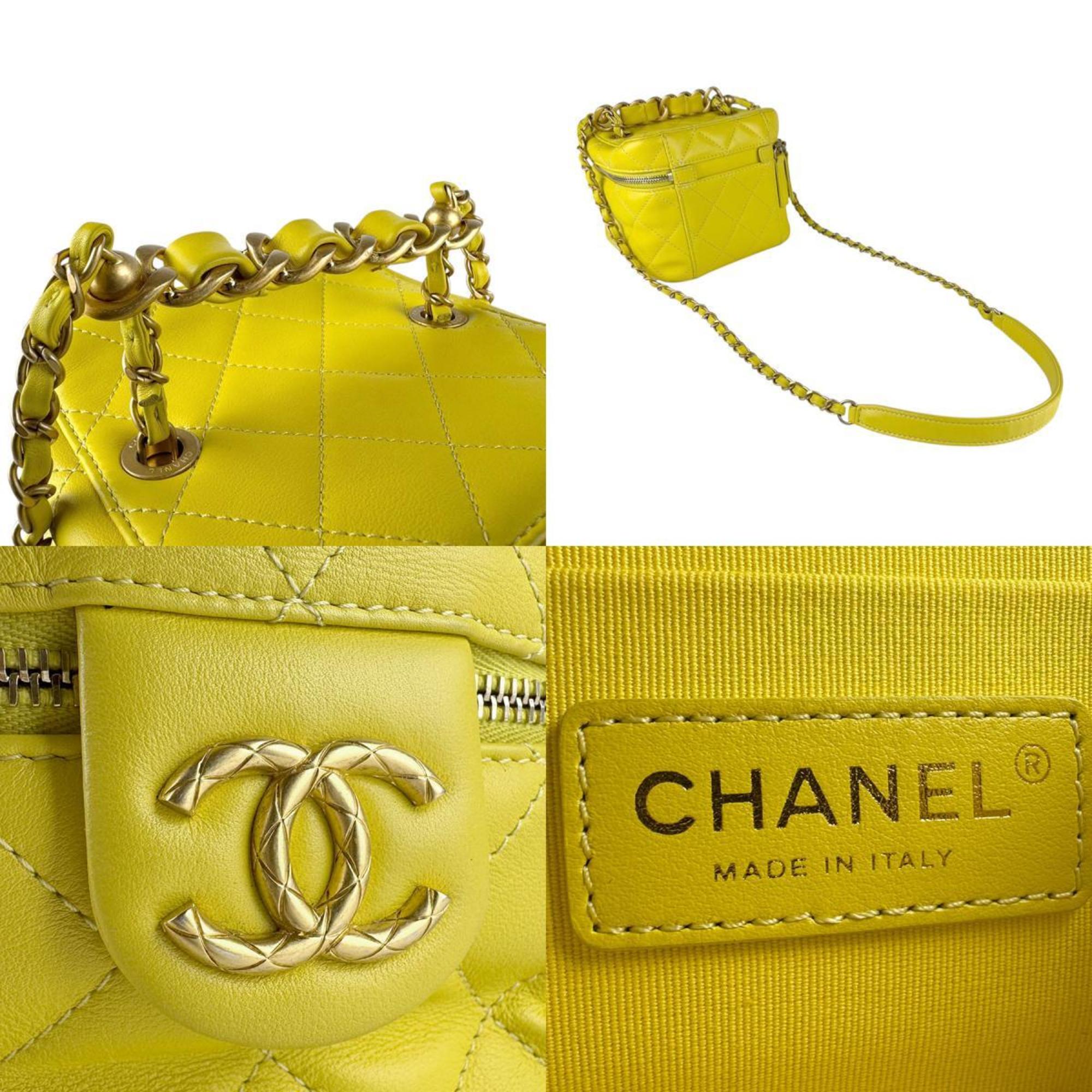 Chanel Yellow Leather Shoulder Bag (Pre-Owned)