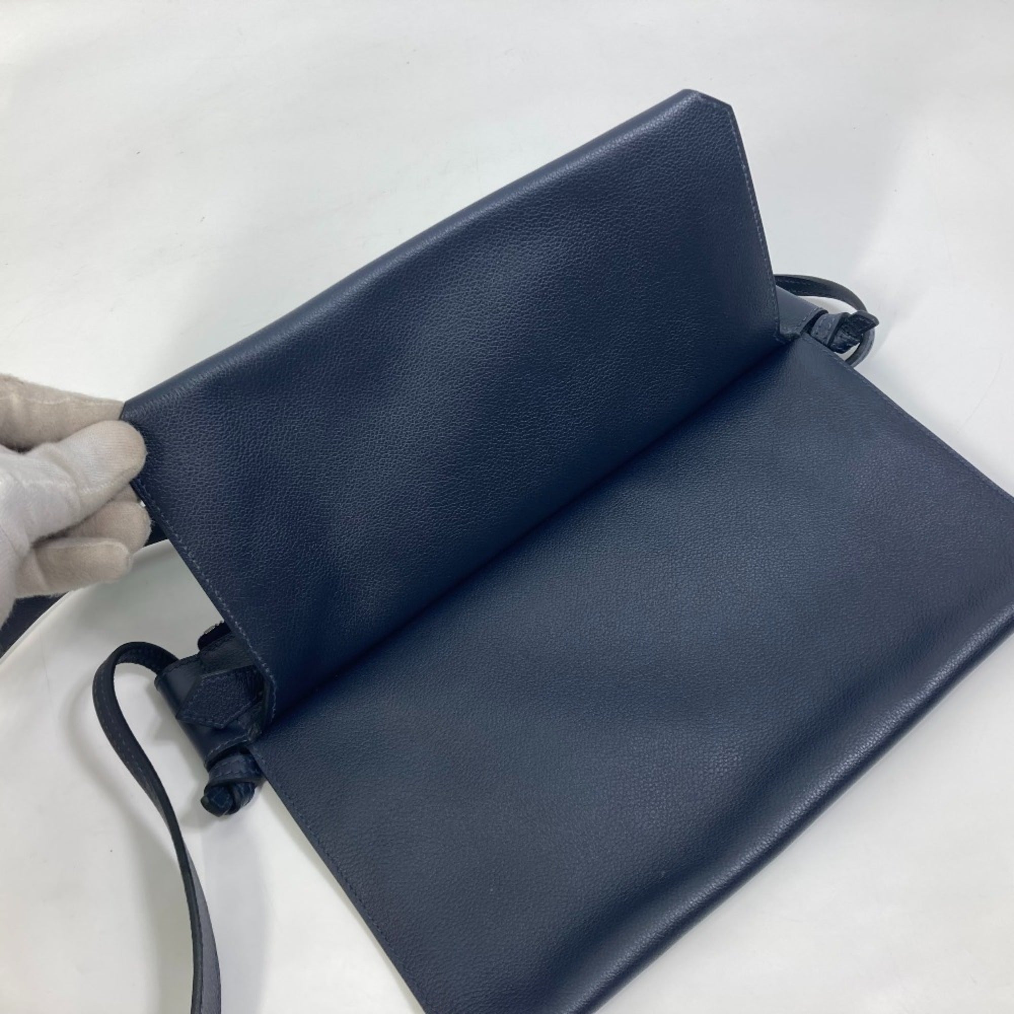 Hermes Blue Nuit Navy Leather Shoulder Bag (Pre-Owned)