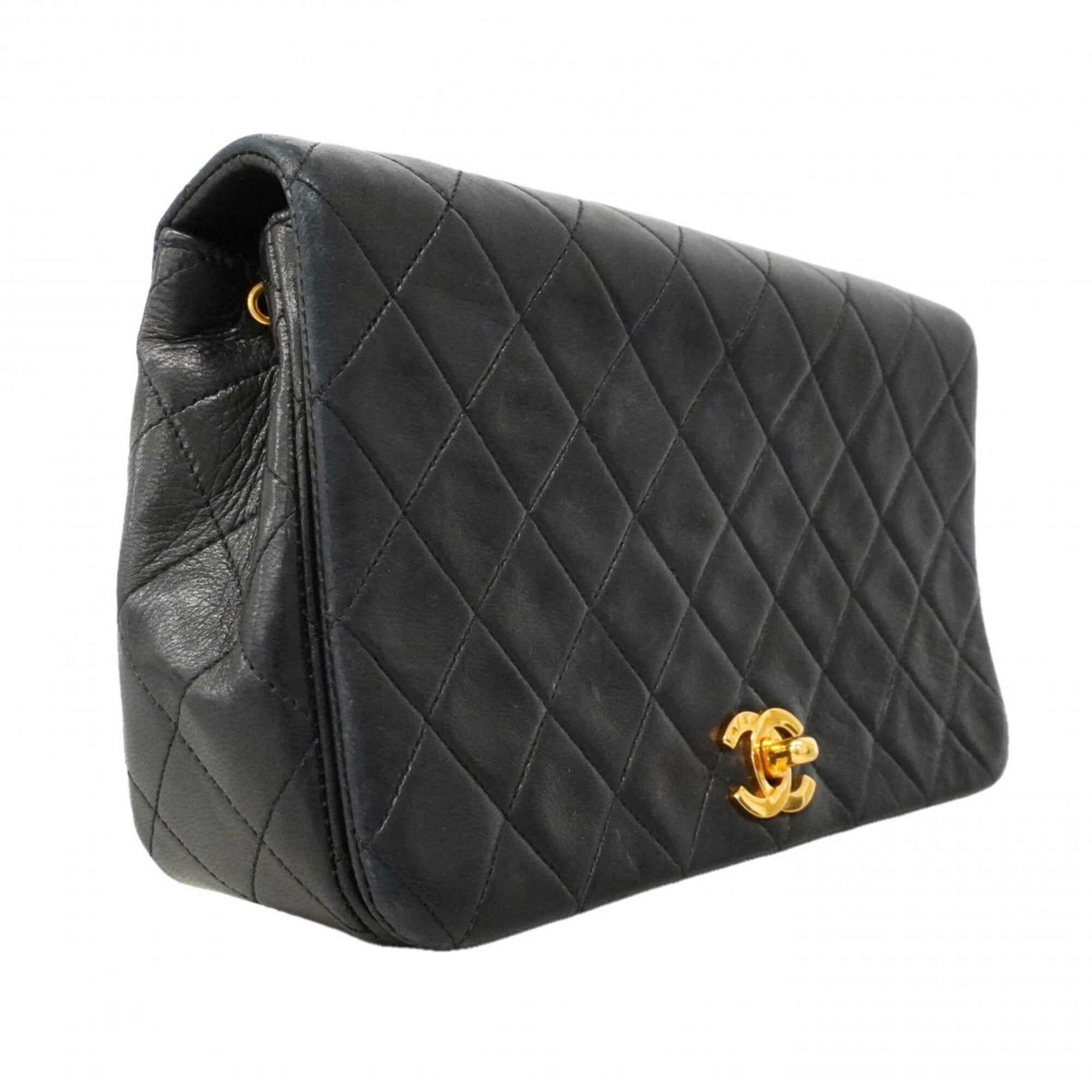 Chanel Black Leather Shoulder Bag (Pre-Owned)