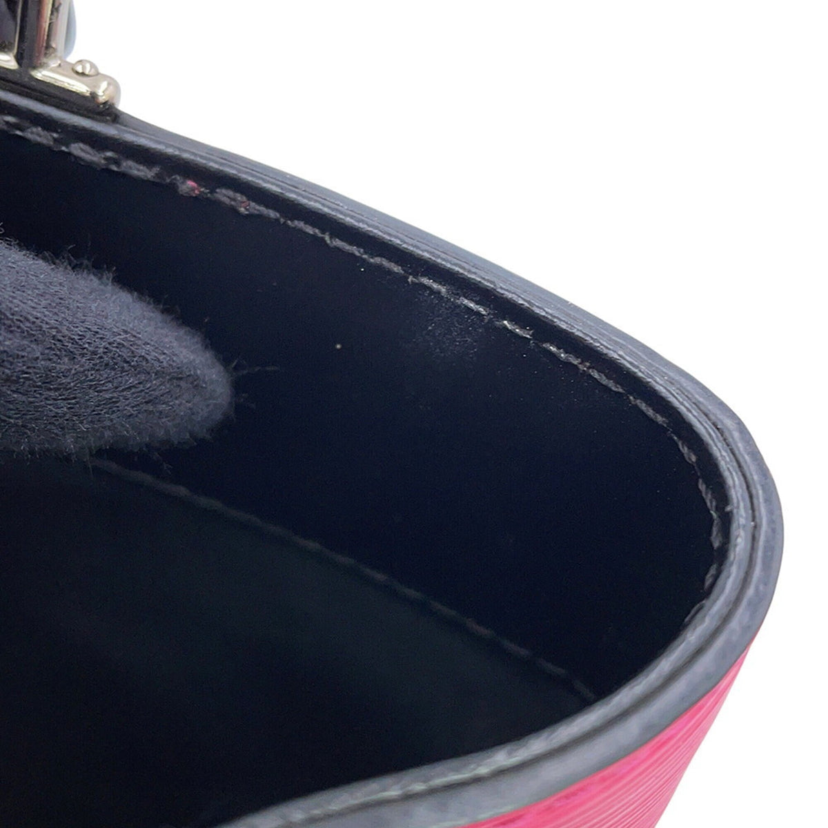 Louis Vuitton Epi Black Hot Pink Noir Epi Leather Handbag Shoulder Bag (Pre-Owned)