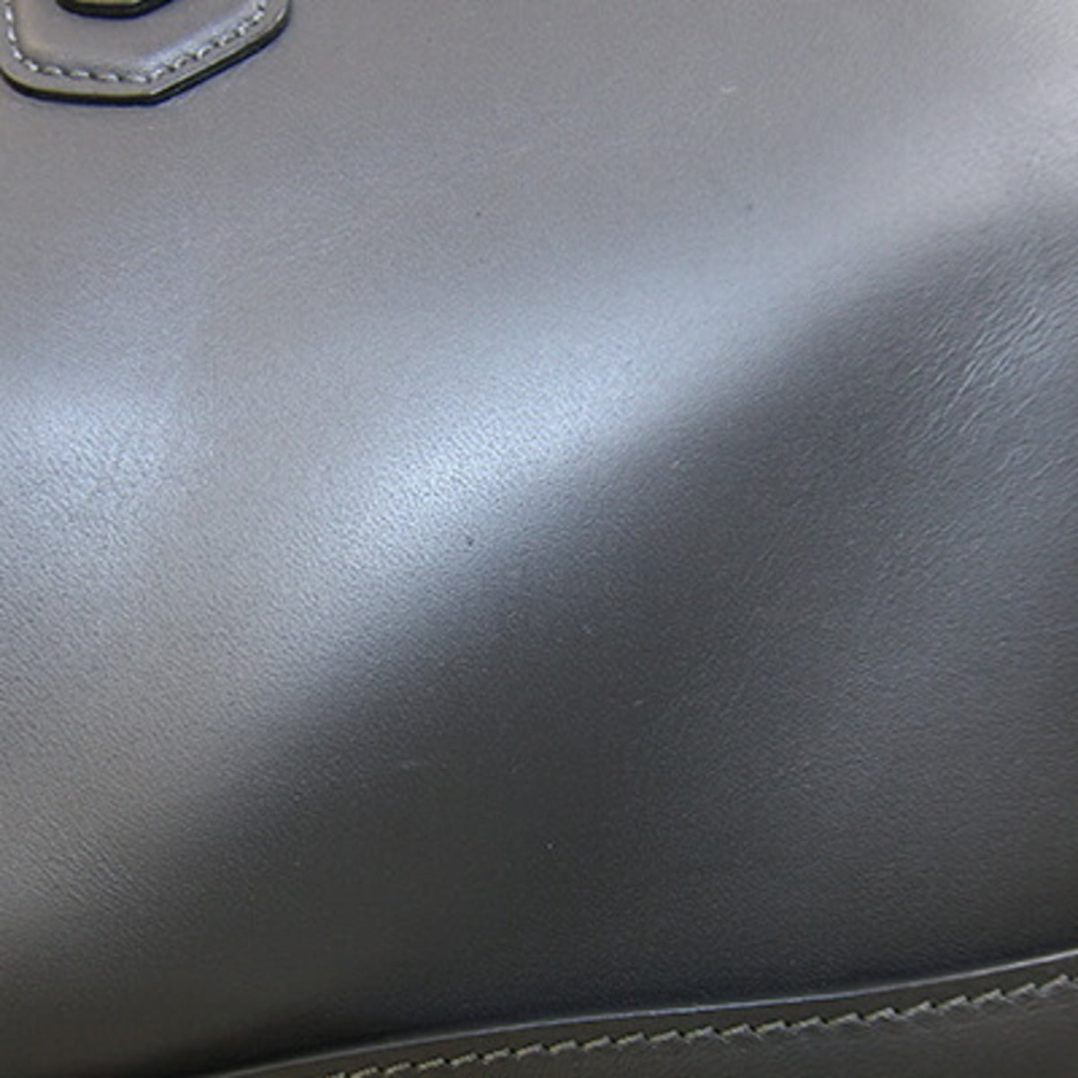 Giorgio Armani Black Leather Handbag (Pre-Owned)