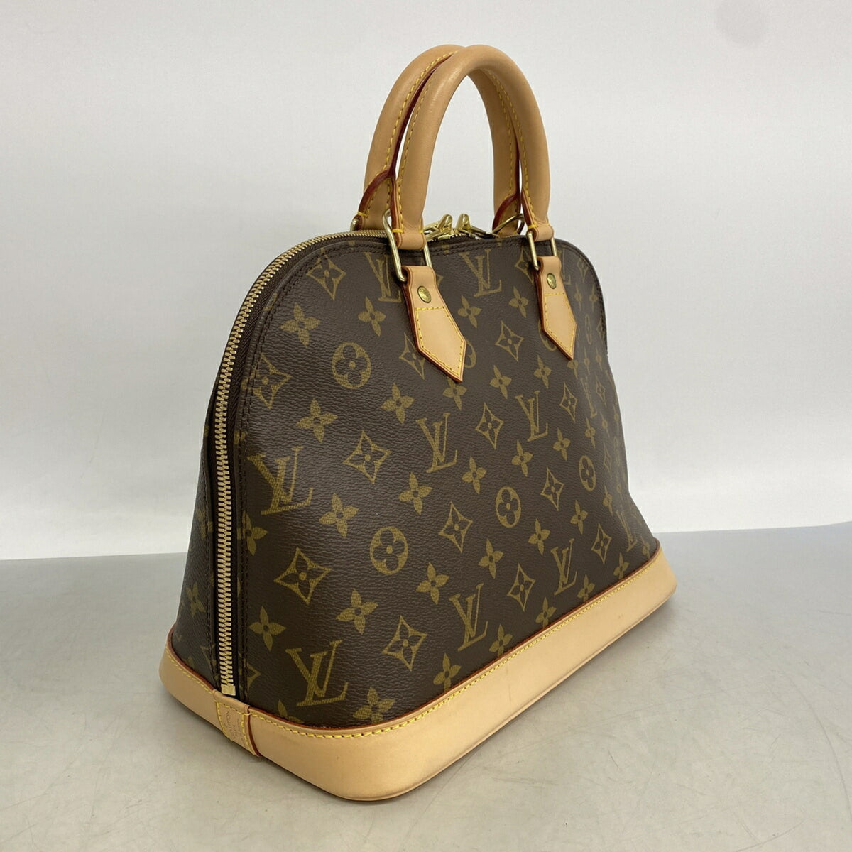 Louis Vuitton Brown Handbag (Pre-Owned)