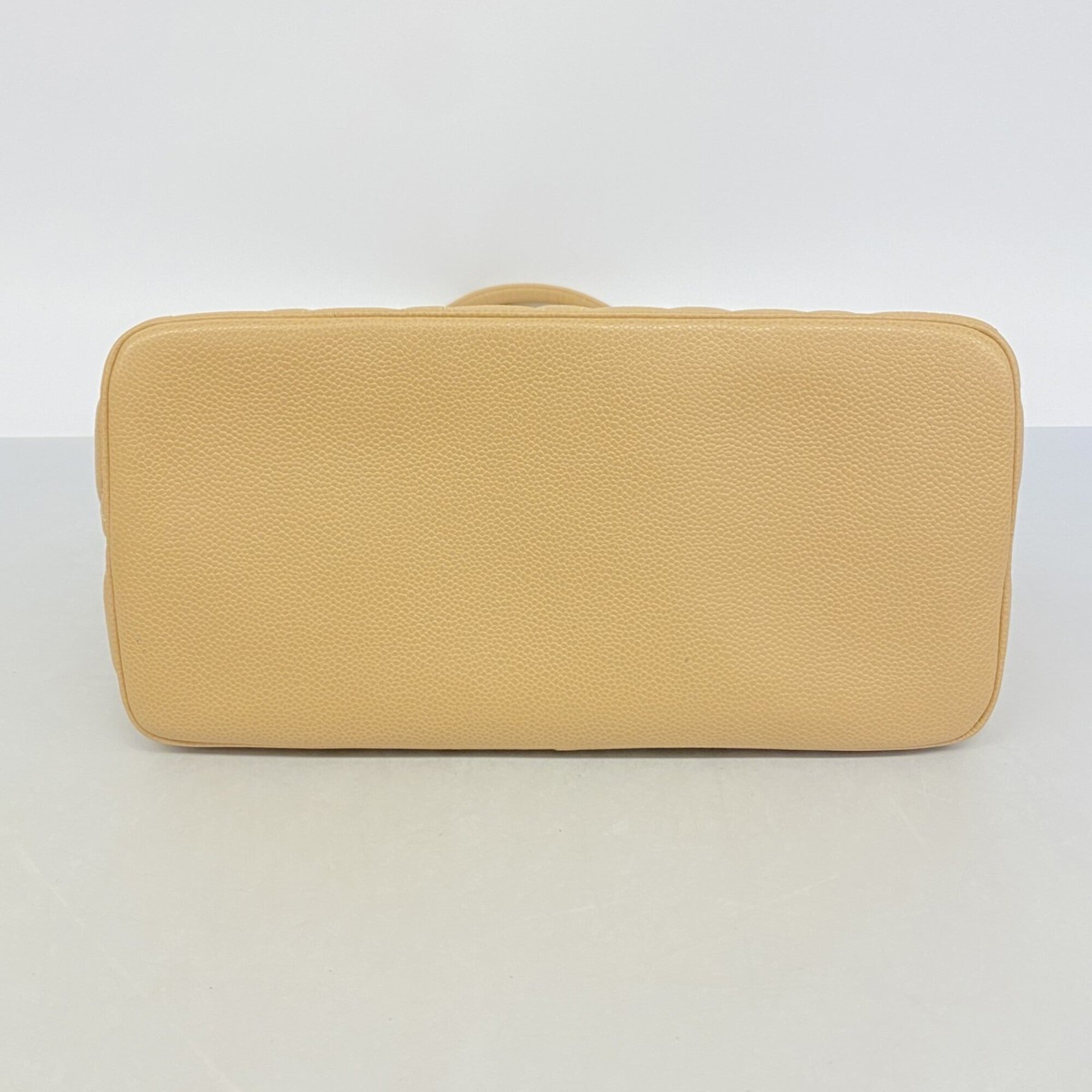 Chanel Beige Grained Calfskin Tote Bag (Pre-Owned)