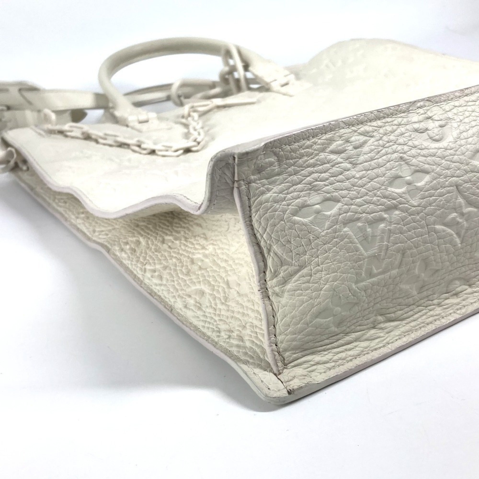 Louis Vuitton White Handbag Shoulder Bag Tote Bag (Pre-Owned)