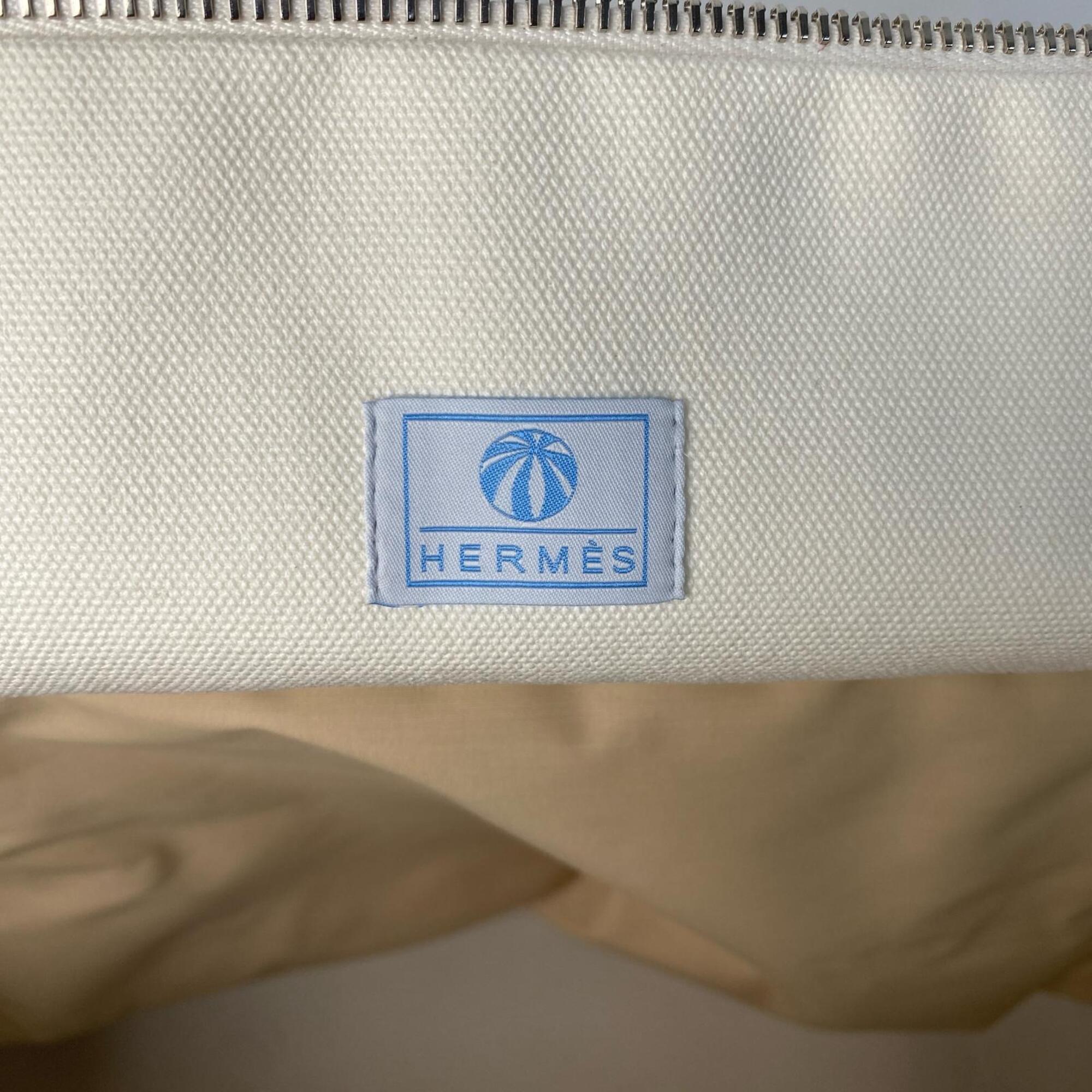 Hermes Blue White Cotton Pouch (Pre-Owned)