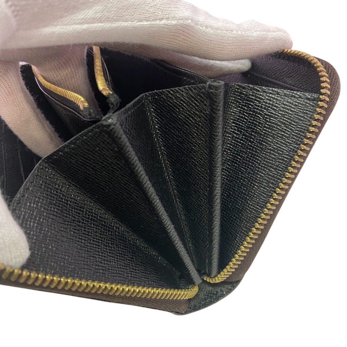 Louis Vuitton Brown Leather Long Wallet (Bi-Fold) (Pre-Owned)