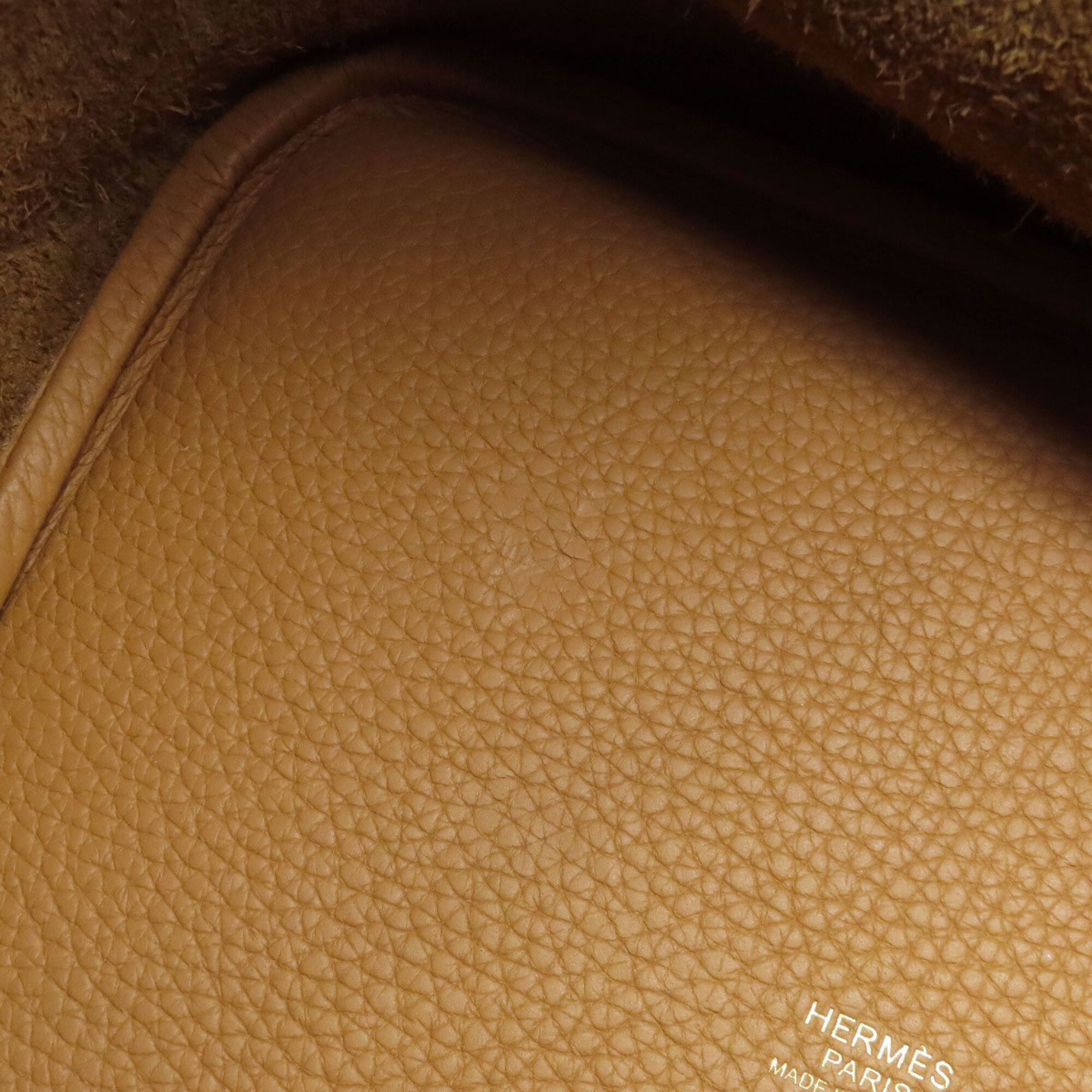 Hermes Camel Taurillon Clemence Leather Handbag (Pre-Owned)