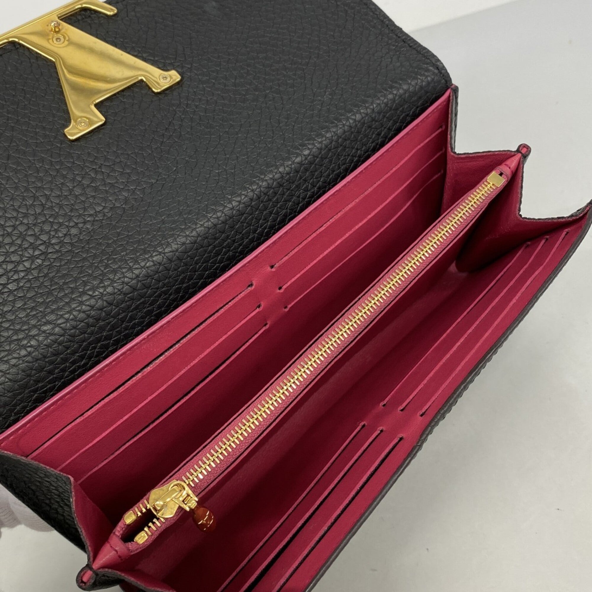 Louis Vuitton Noir Long Wallet (Bi-Fold) (Pre-Owned)