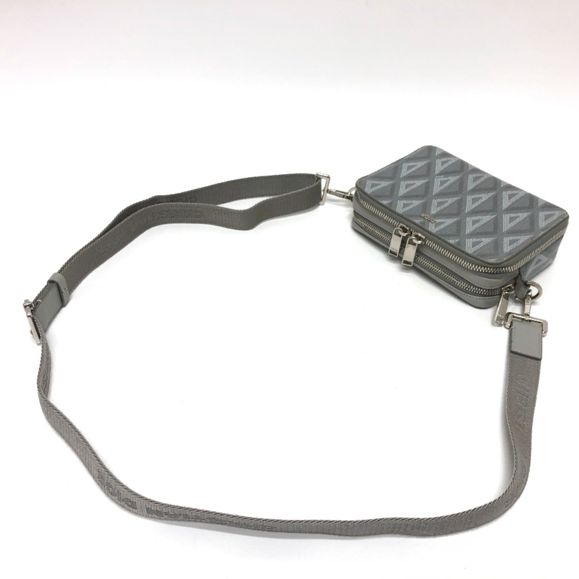 Christian Dior Gray Cloth Shoulder Bag (Pre-Owned)