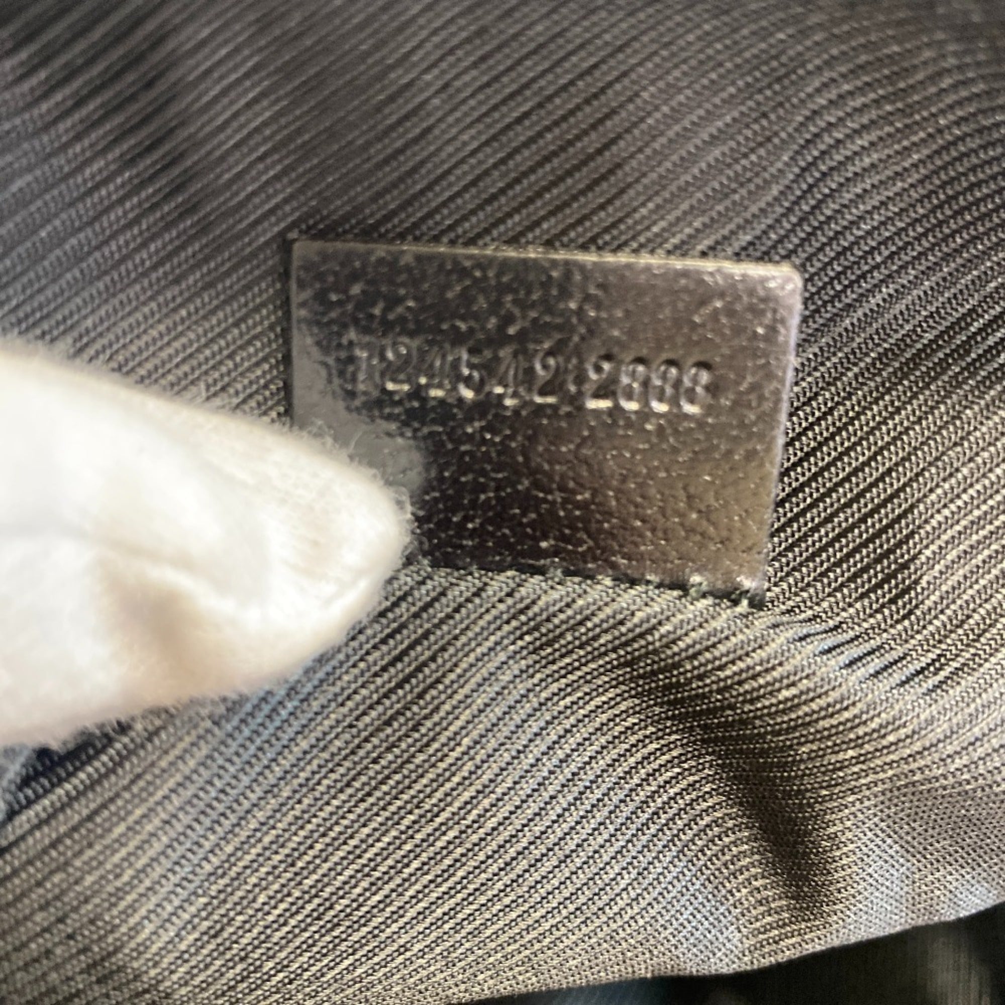 Gucci Black Gg Canvas Handbag (Pre-Owned)