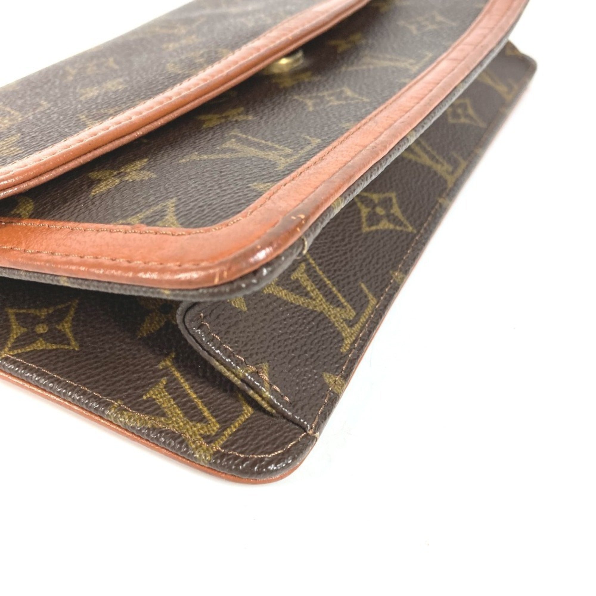 Louis Vuitton Brown Monogram Clutch Bag Handbag Pochette Pouch (Pre-Owned)
