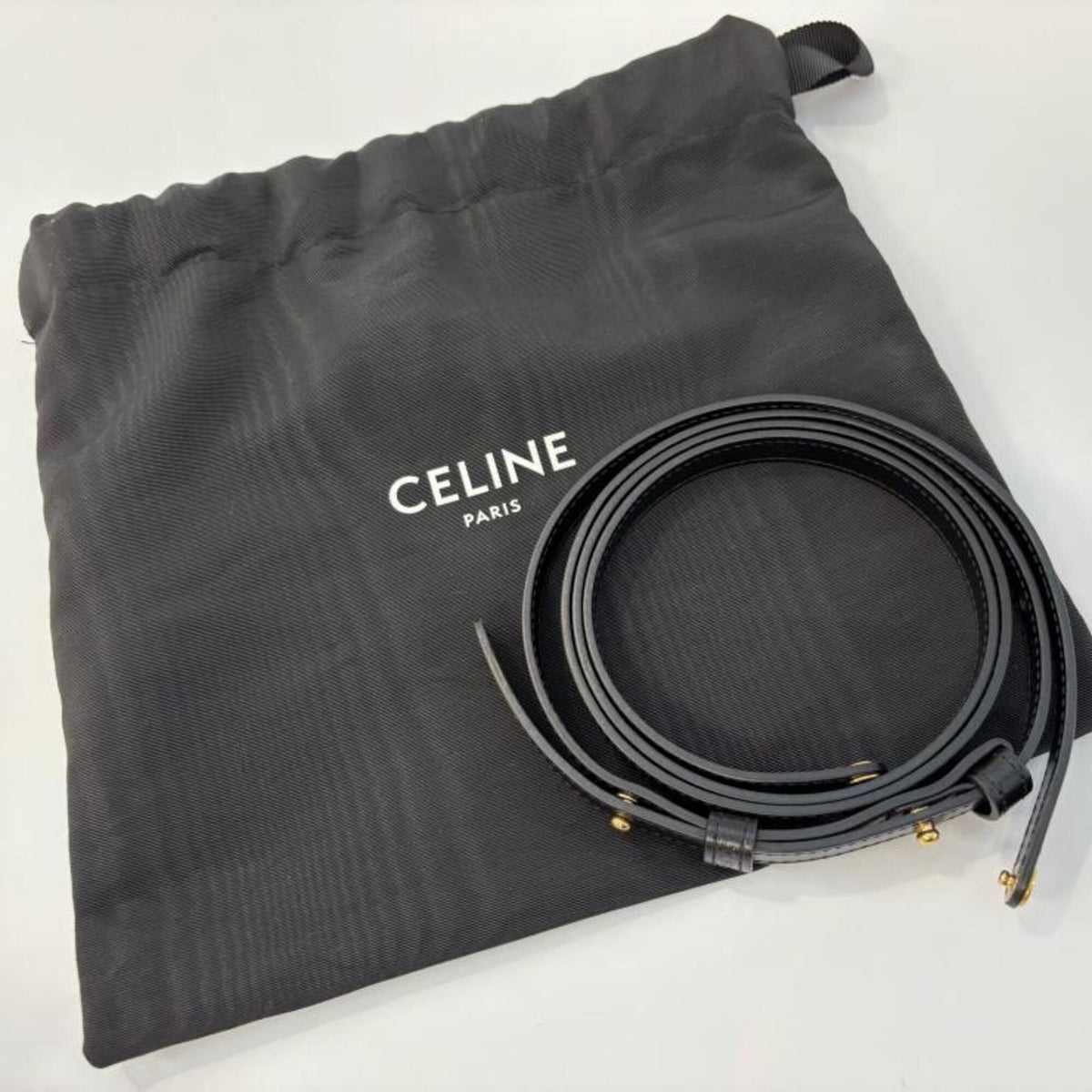 Celine Black Leather Shoulder Bag (Pre-Owned)