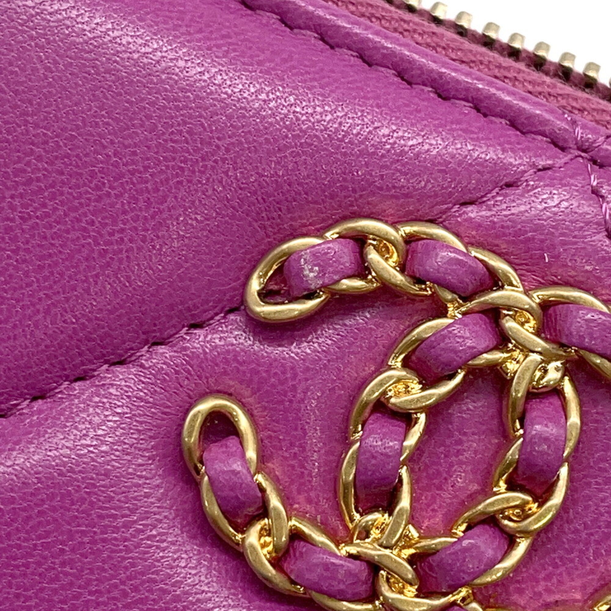 Chanel Purple Leather Long Wallet (Bi-Fold) (Pre-Owned)