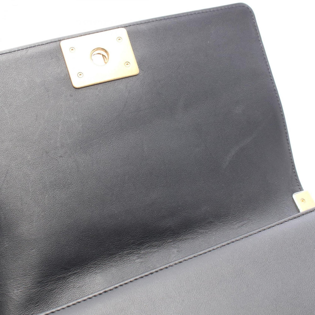 Chanel Black Leather Handbag Shoulder Bag (Pre-Owned)