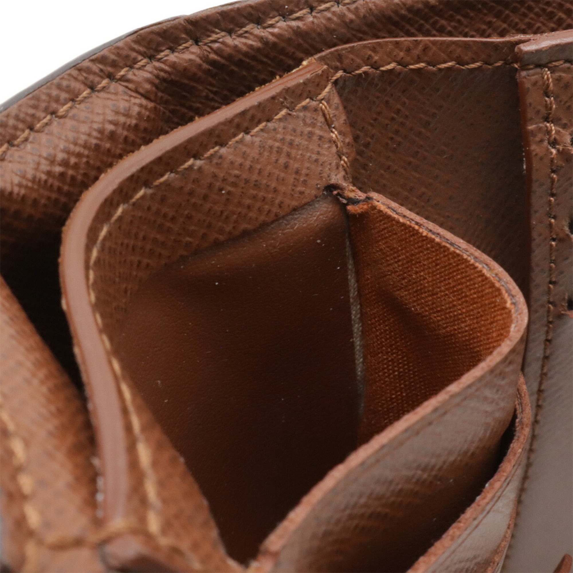 Louis Vuitton Monogram Brown Monogram Monogram Canvas Pvc Coated Canvas Wallet (Tri-Fold) (Pre-Owned)