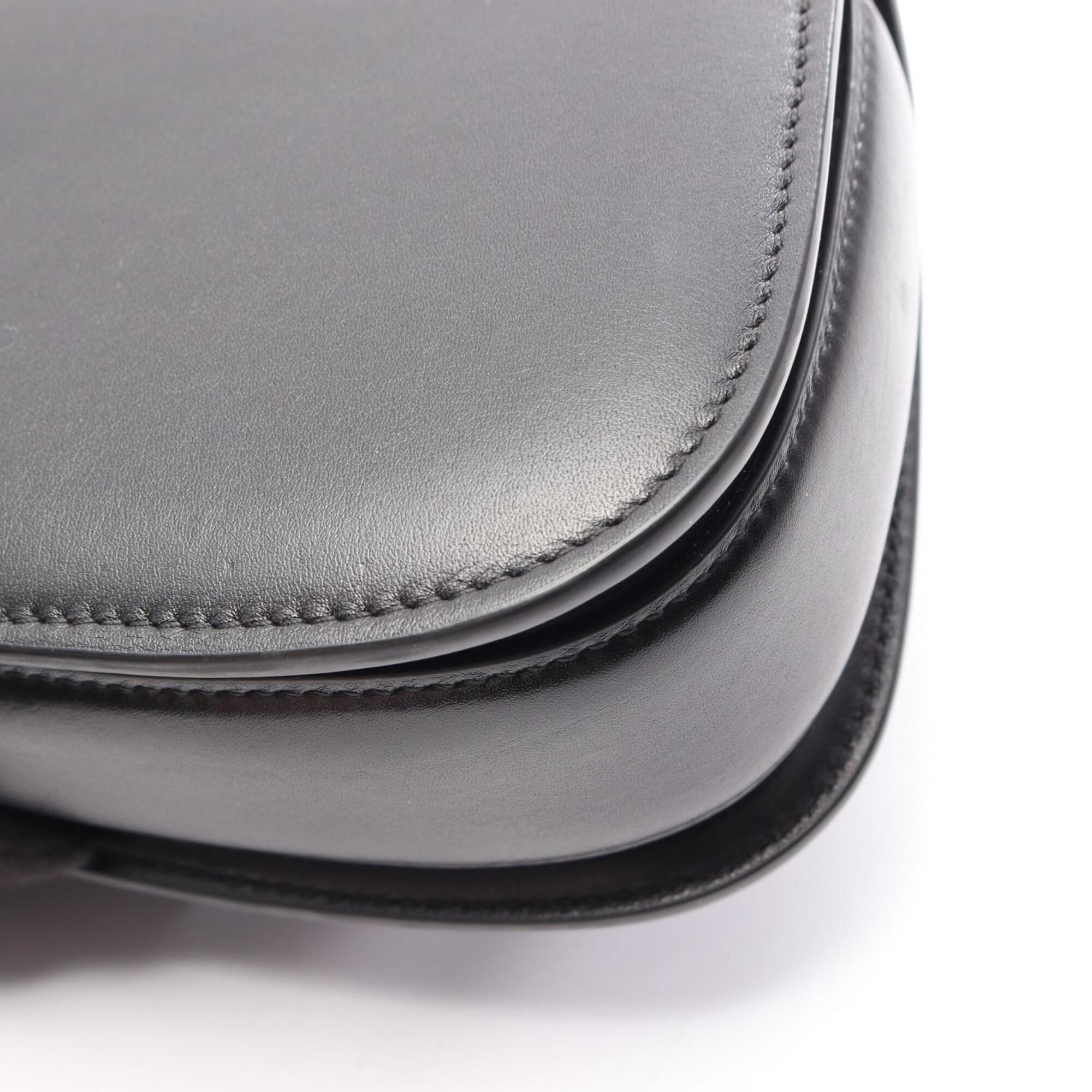 Gucci Black Leather Handbag (Pre-Owned)