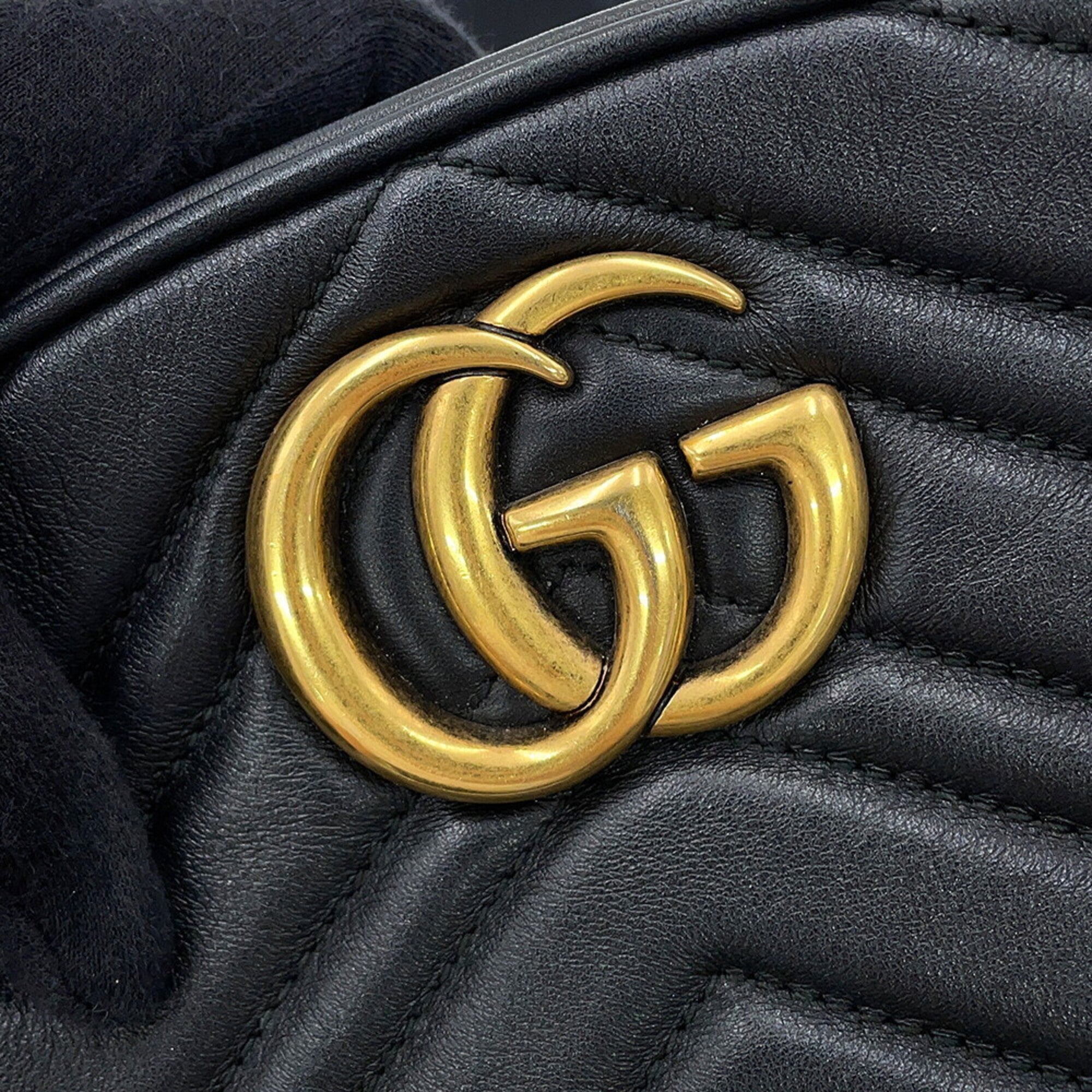 Gucci Gg Marmont Black Leather Handbag Pouch Sling Bag (Pre-Owned)