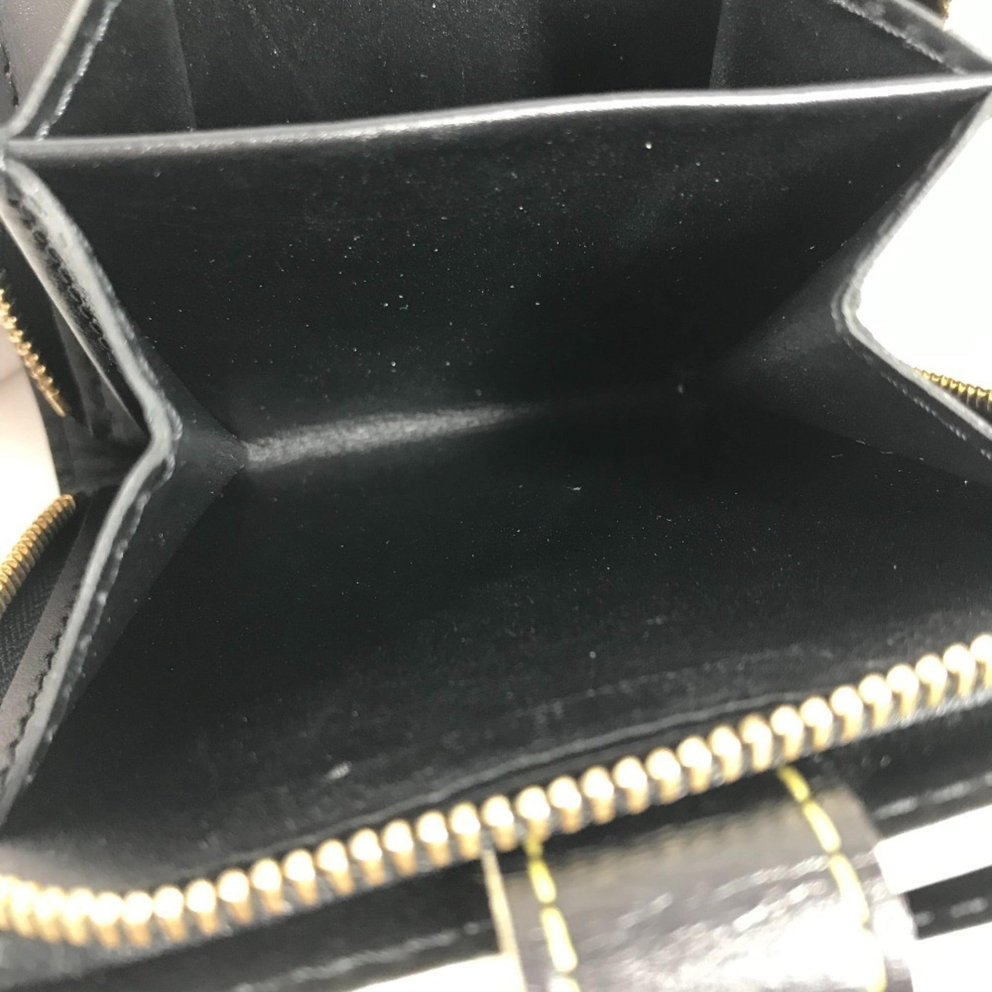 Louis Vuitton Suhali Black Noir Suhali Leather Wallet (Bi-Fold) (Pre-Owned)