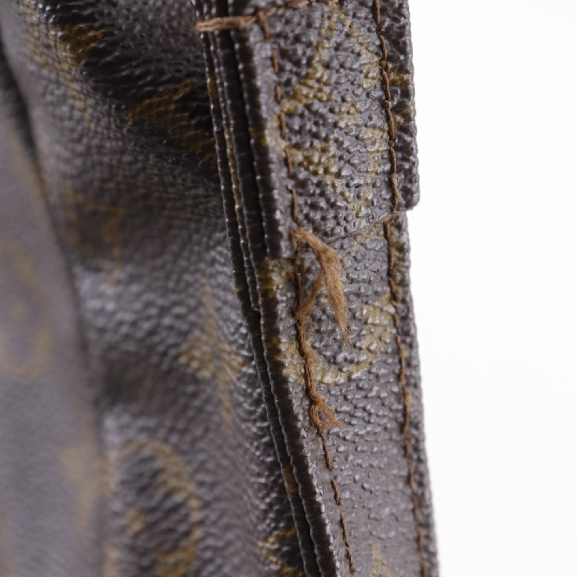 Louis Vuitton Brown Monogram Canvas Shoulder Bag (Pre-Owned)