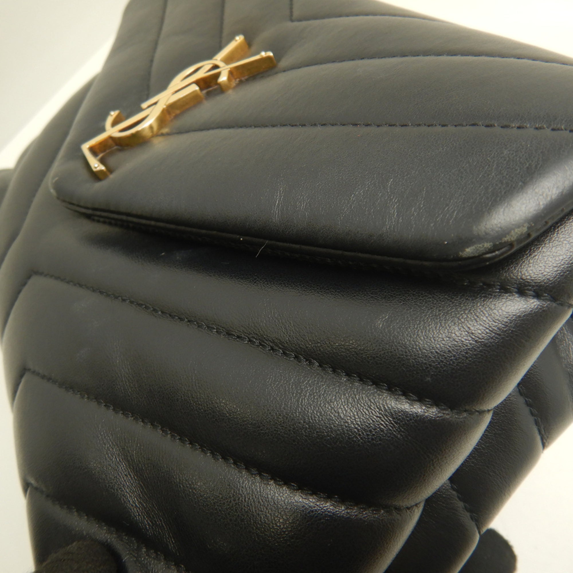 Yves Saint Laurent Black Leather Shoulder Bag (Pre-Owned)