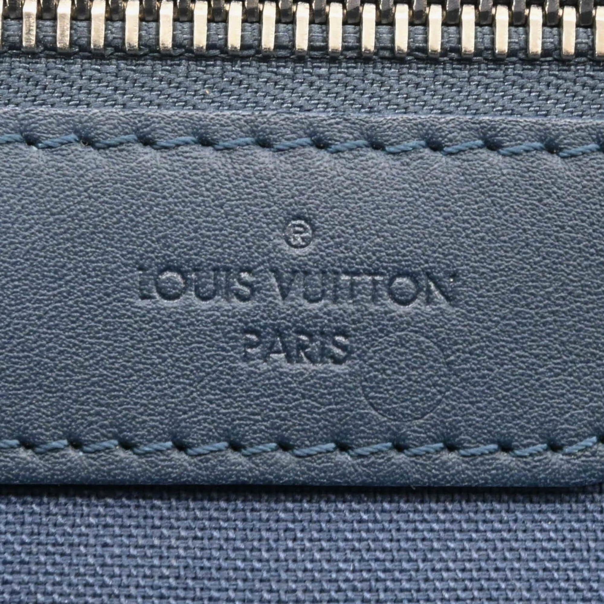 Louis Vuitton Brown Damier Graphite Shoulder Bag (Pre-Owned)