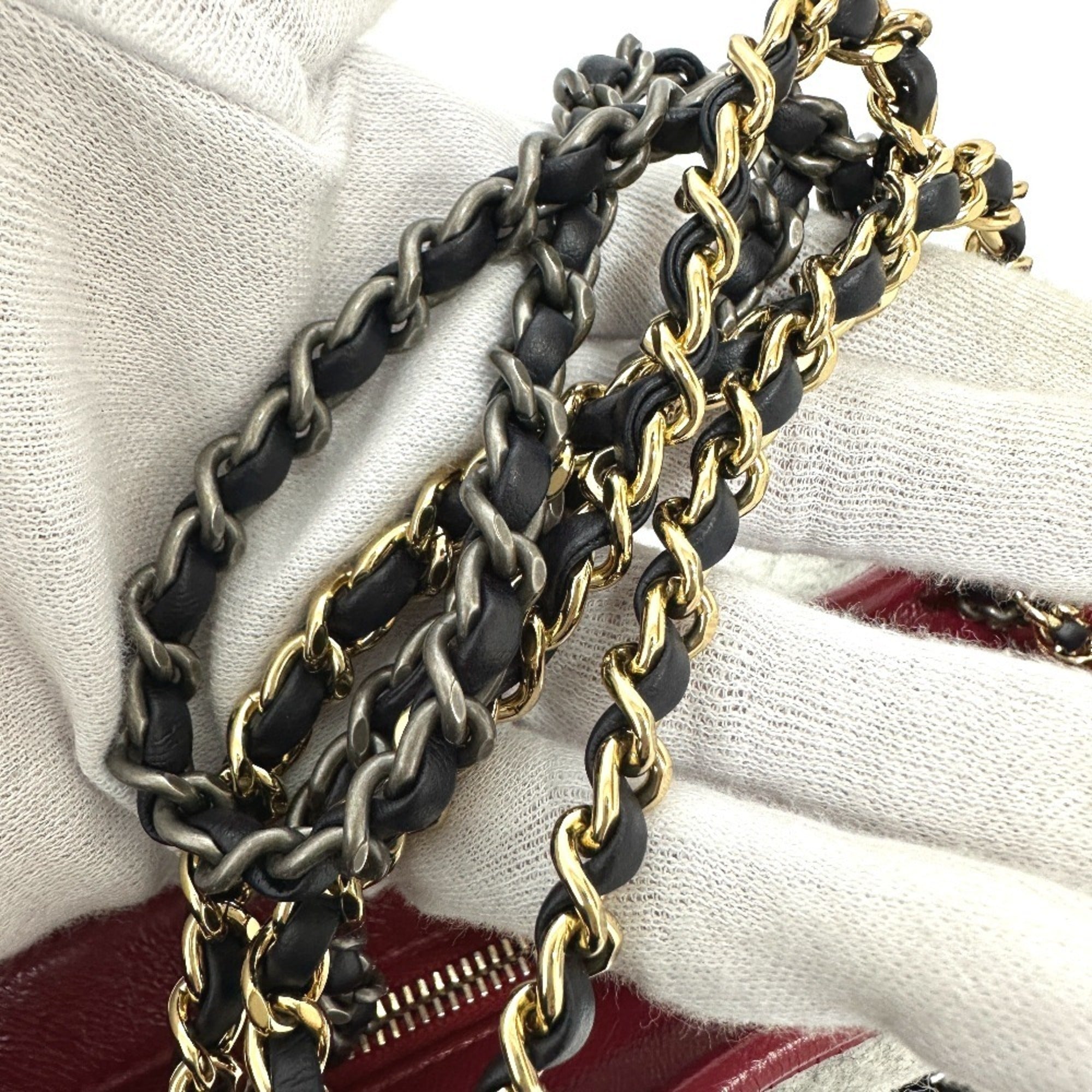 Chanel Gray Red Color Wool Leather Shoulder Bag (Pre-Owned)