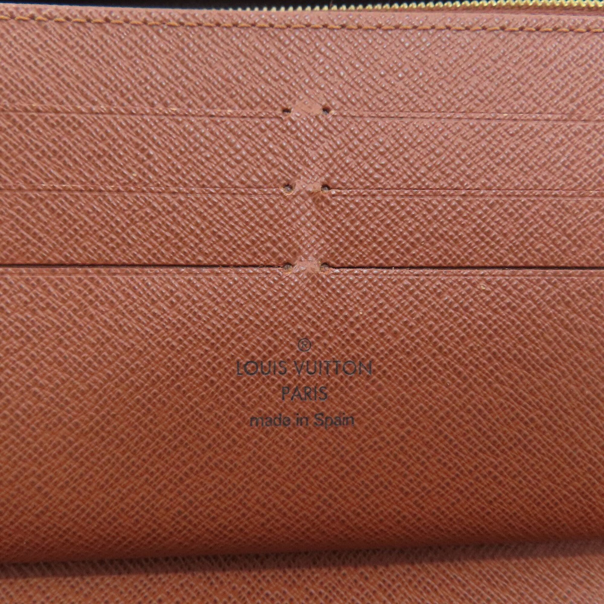 Louis Vuitton Monogram Monogram Canvas Long Wallet (Bi-Fold) (Pre-Owned)