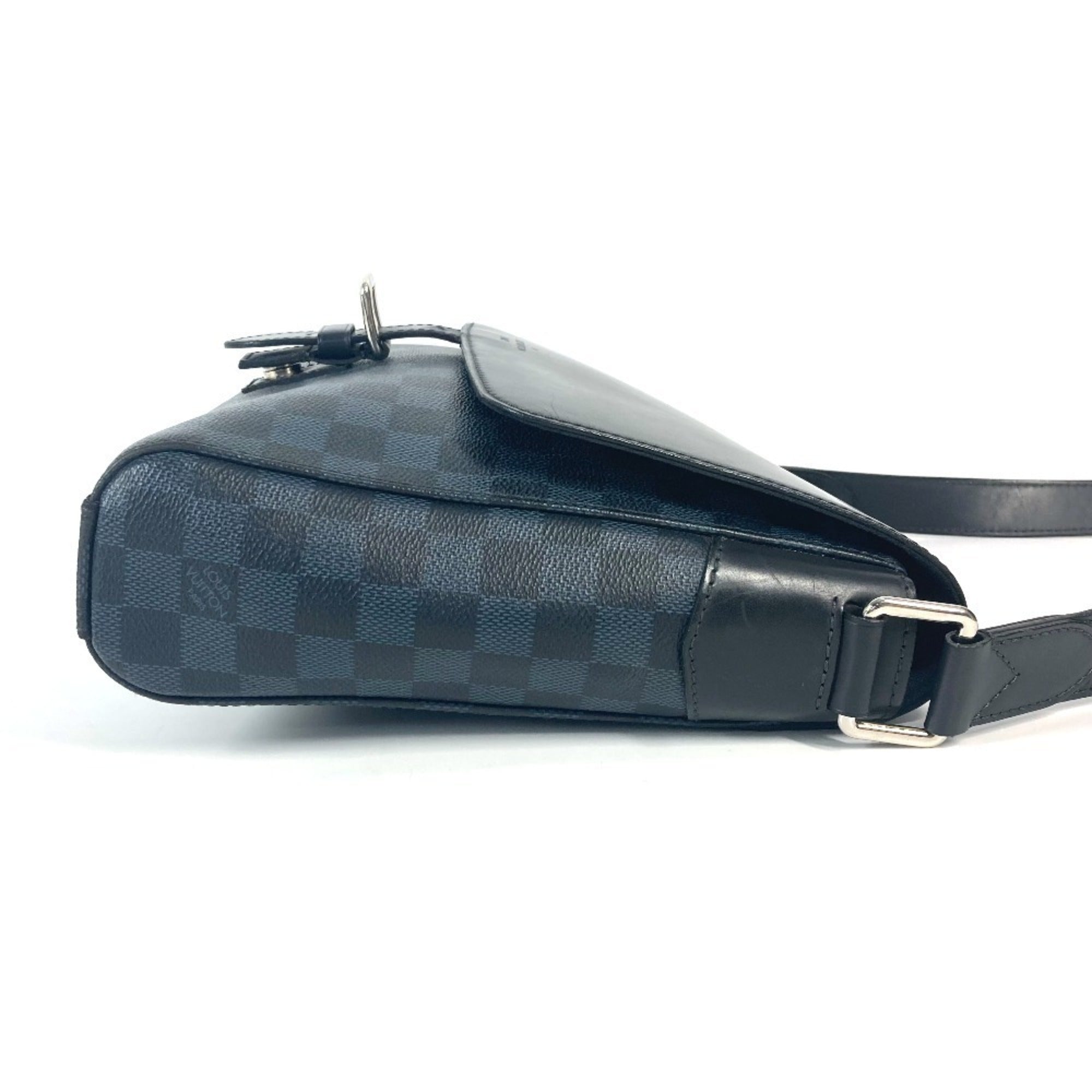 Louis Vuitton Navy Canvas Pochette Shoulder Bag (Pre-Owned)