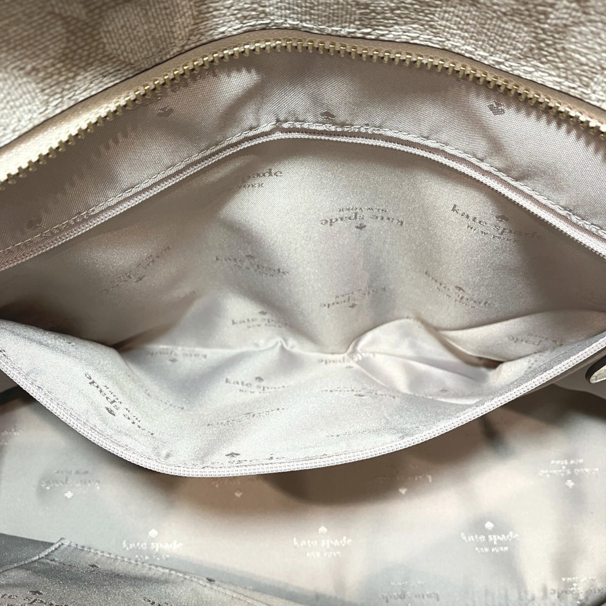 Kate Spade Beige Pvc Tote Bag (Pre-Owned)