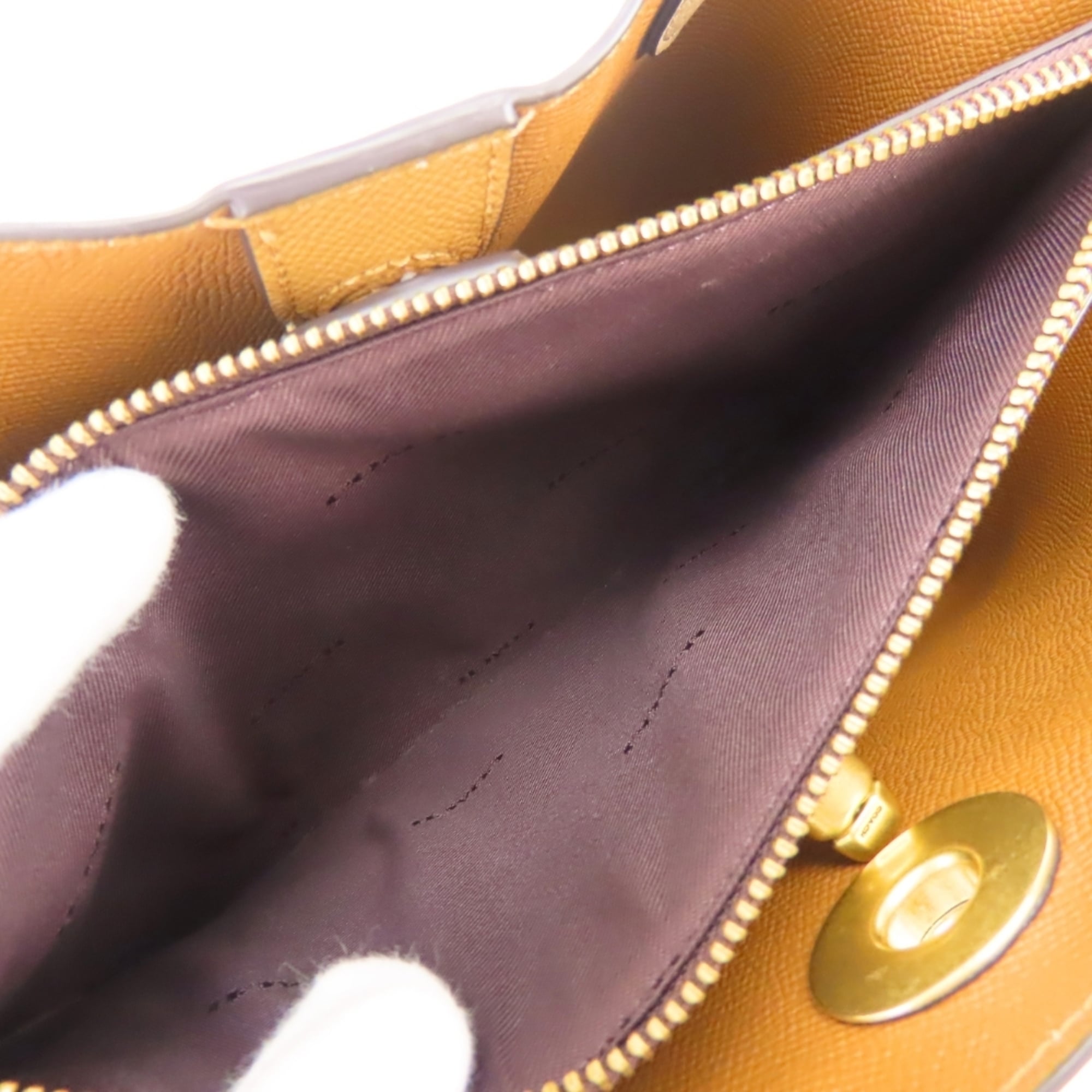Coach Beige Brown Ivory Handbag (Pre-Owned)