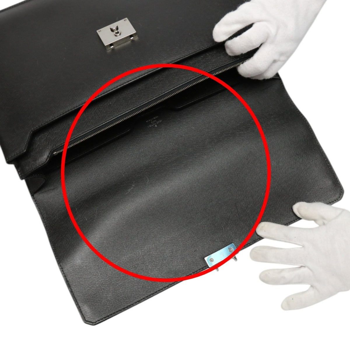 Louis Vuitton Glacier Gray Taiga Leather Attaché Case (Pre-Owned)
