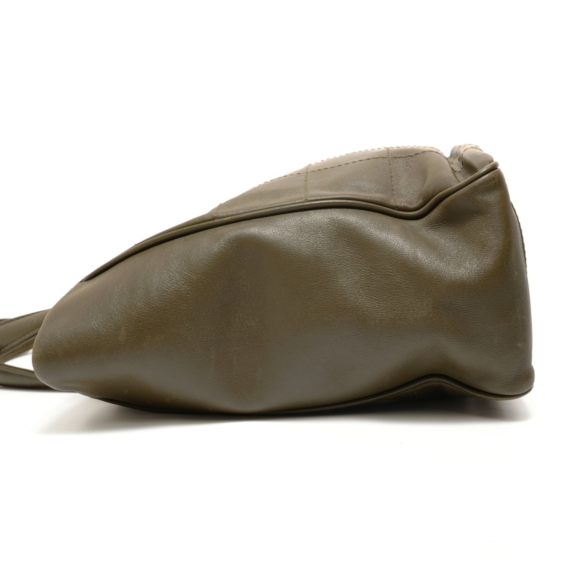 Chanel Chocolate Bar Khaki Handbag (Pre-Owned)
