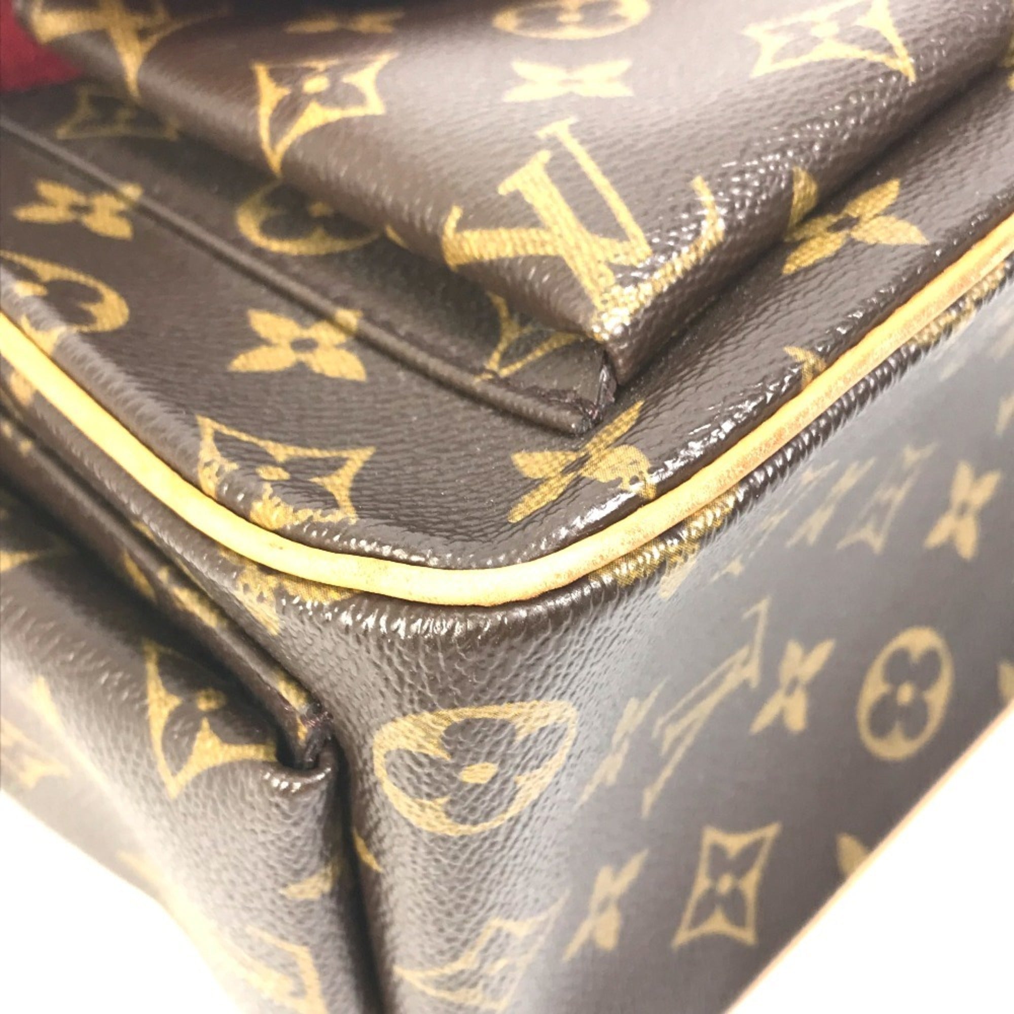 Louis Vuitton Brown Monogram Monogram Handbag (Pre-Owned)