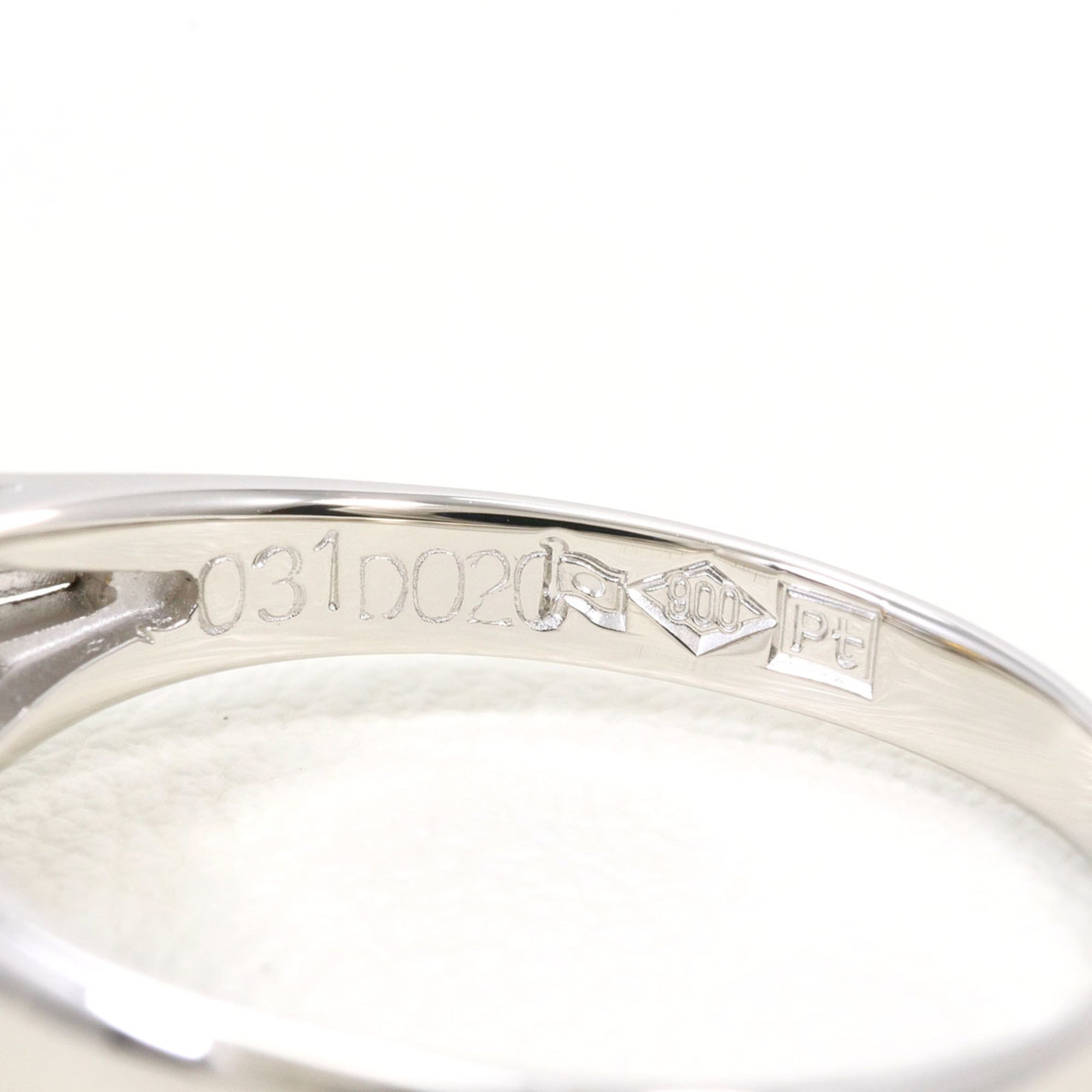Unbranded Platinum 900 Band Ring (Pre-Owned)