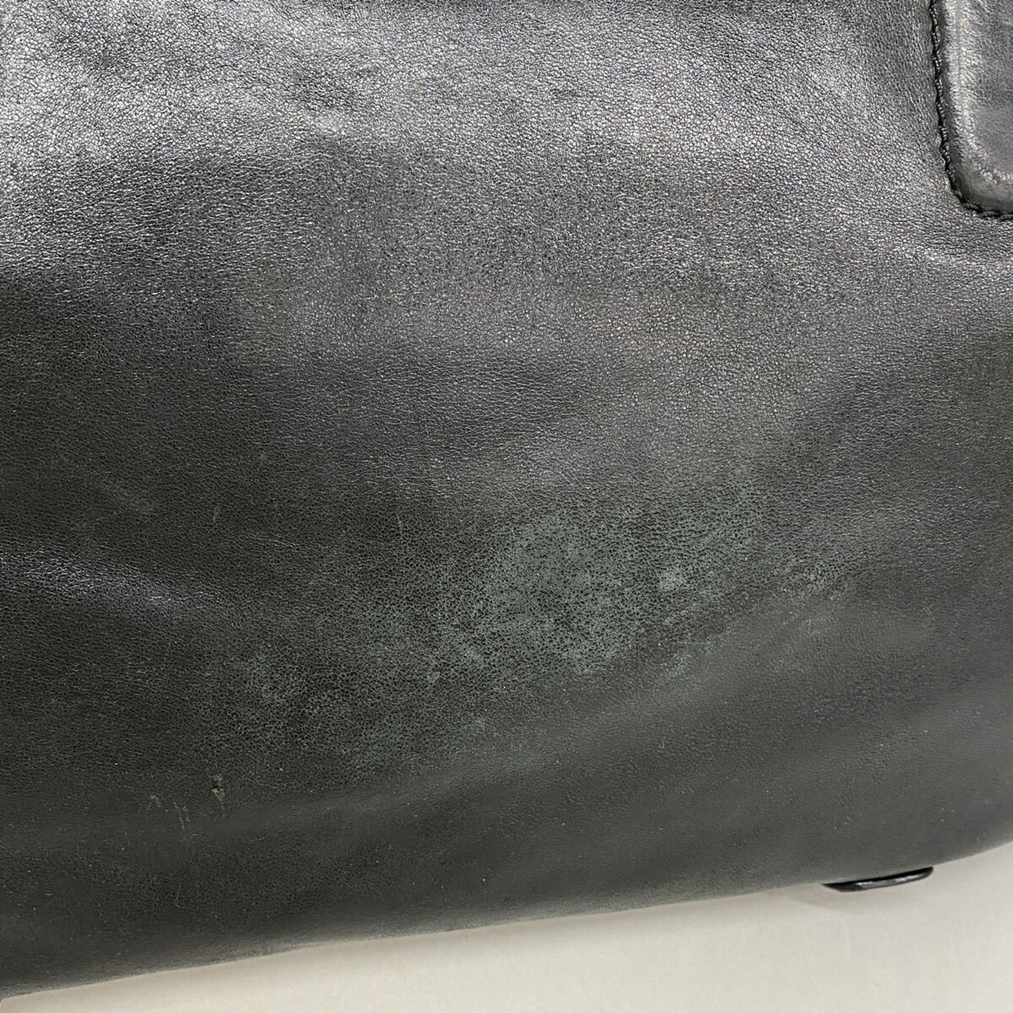 Chanel Black Leather Tote Bag (Pre-Owned)