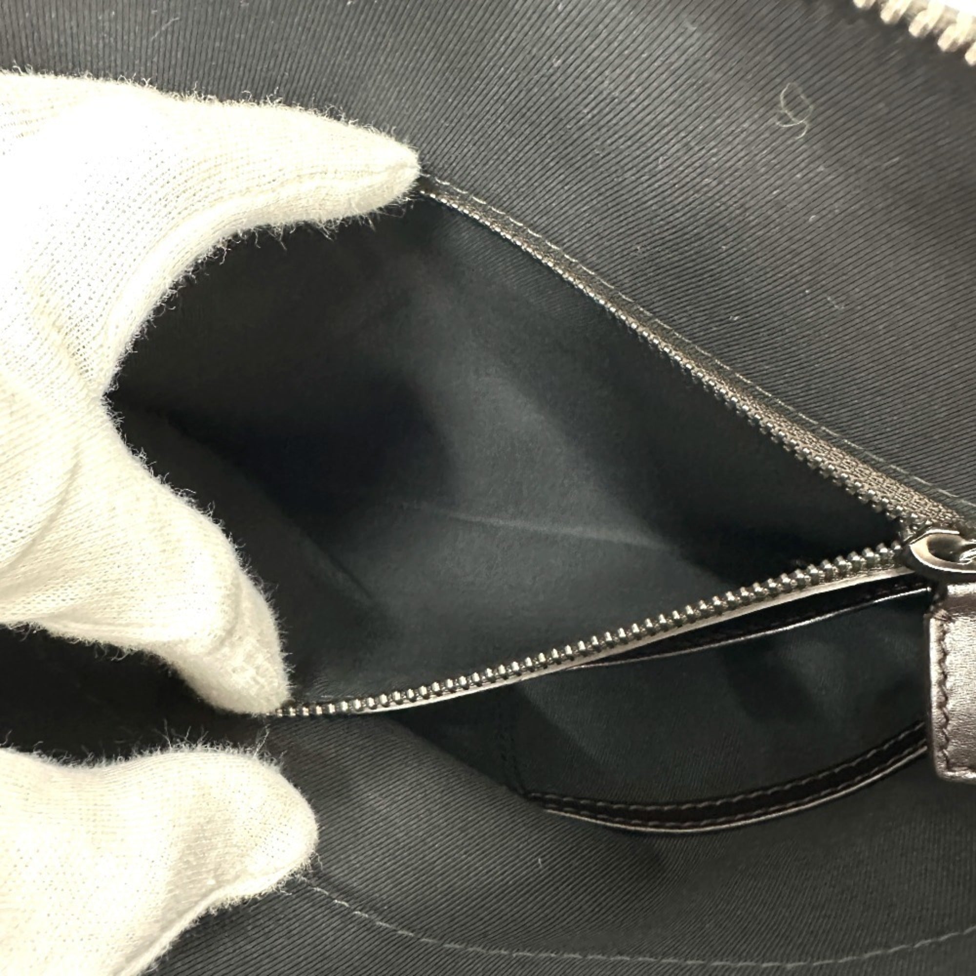 Bvlgari Brown Leather Clutch Bag (Pre-Owned)