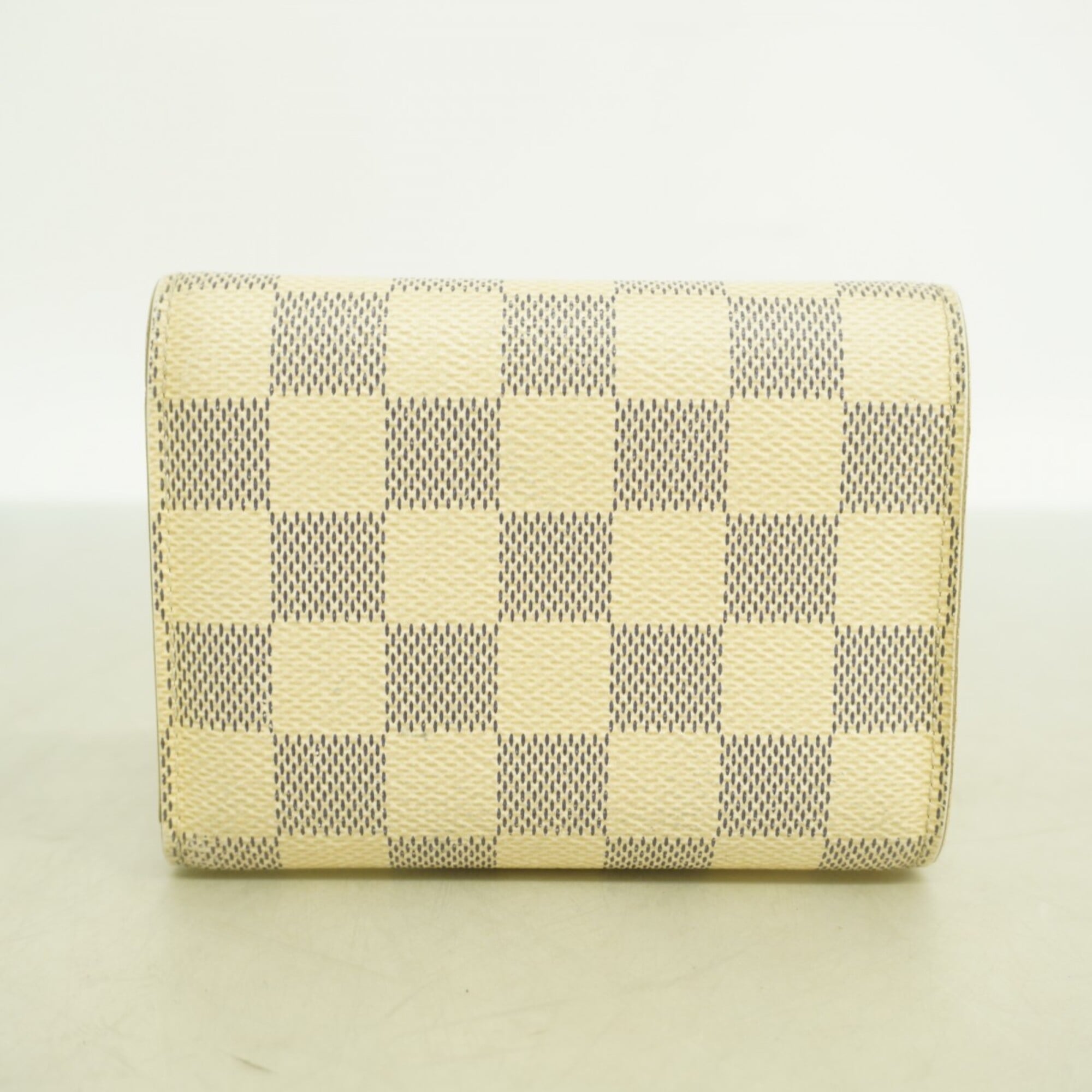 Louis Vuitton White Wallet (Tri-Fold) (Pre-Owned)