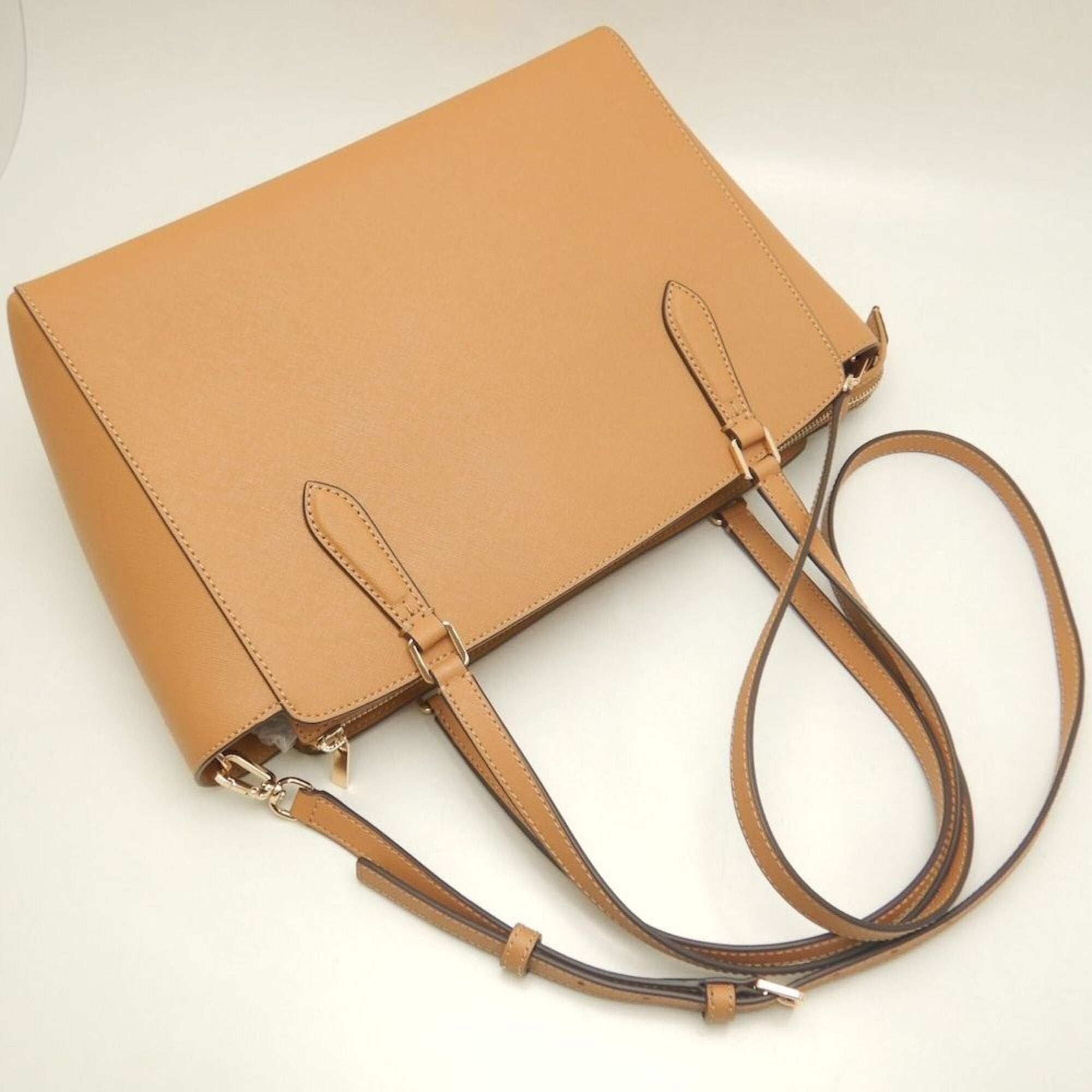 Tory Burch Camel Leather Tote Bag (Pre-Owned)