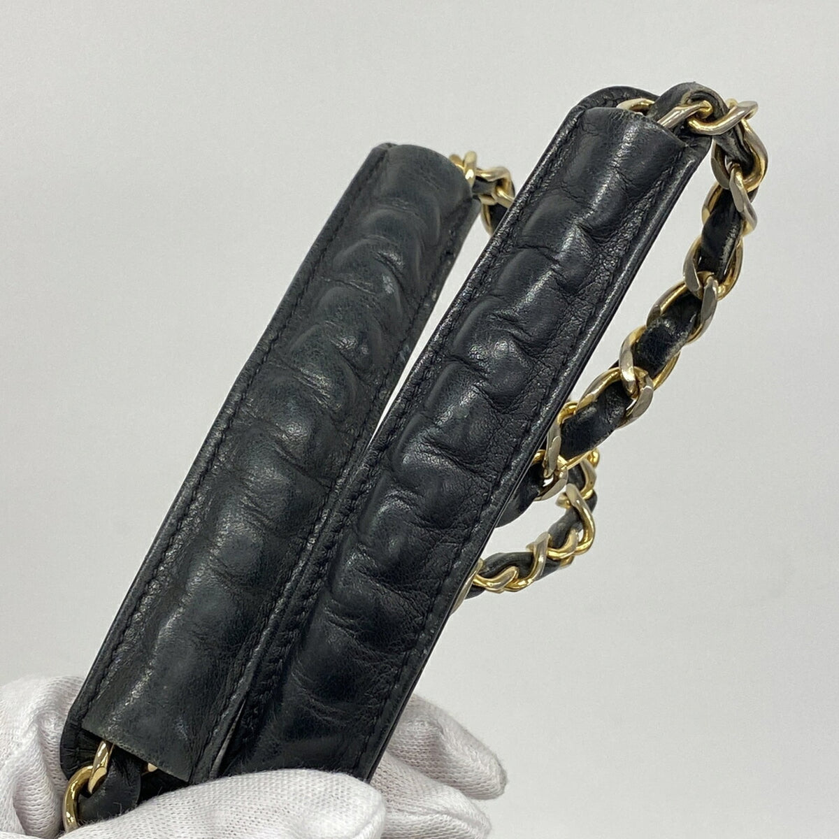 Chanel Black Leather Tote Bag (Pre-Owned)