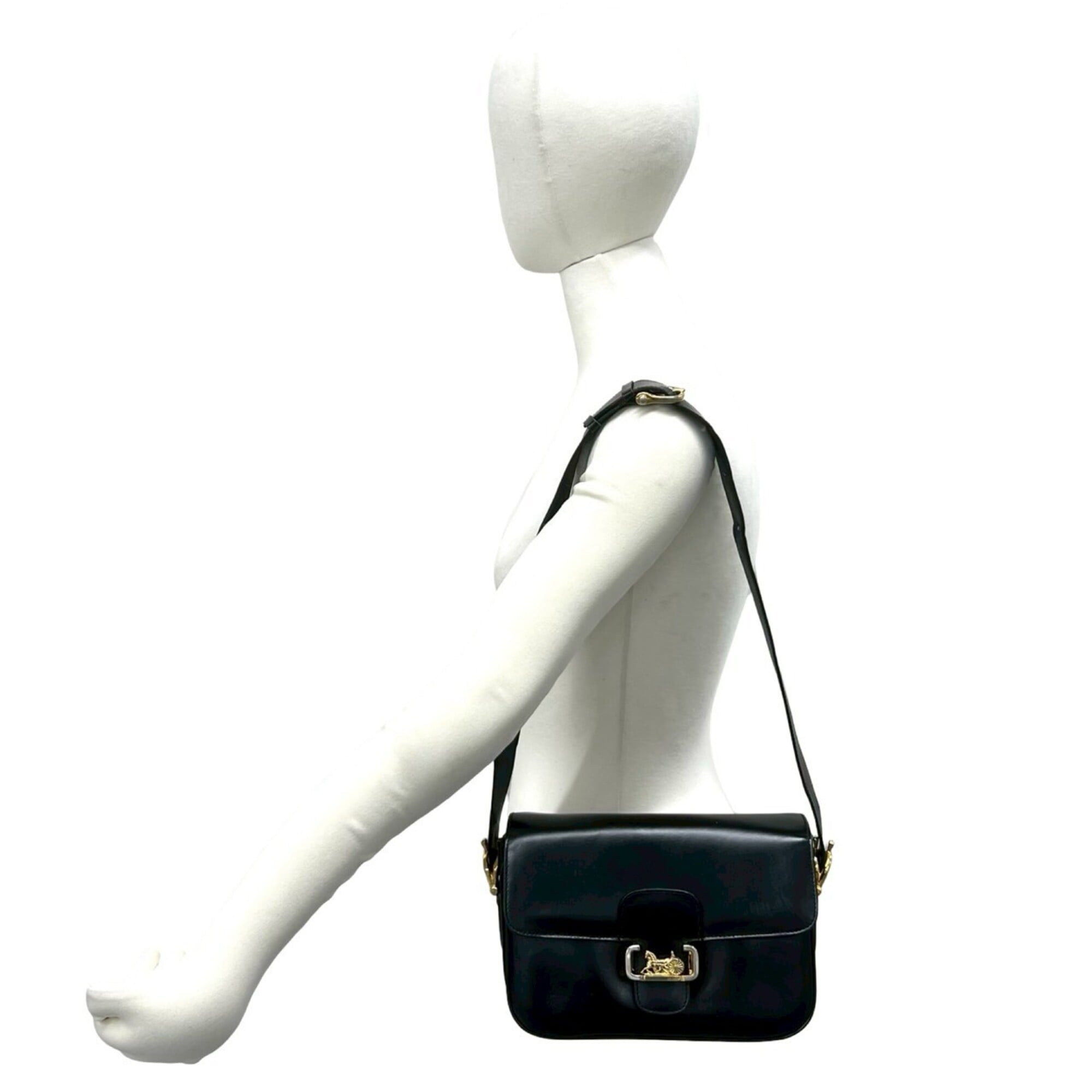 Celine Black Leather Pochette Shoulder Bag (Pre-Owned)