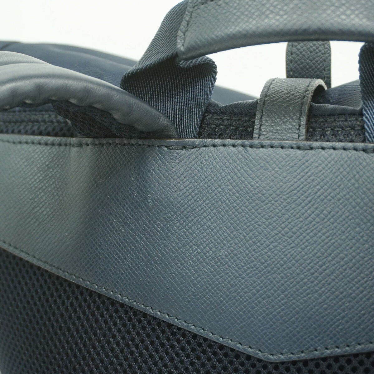 Louis Vuitton Navy White Backpack (Pre-Owned)