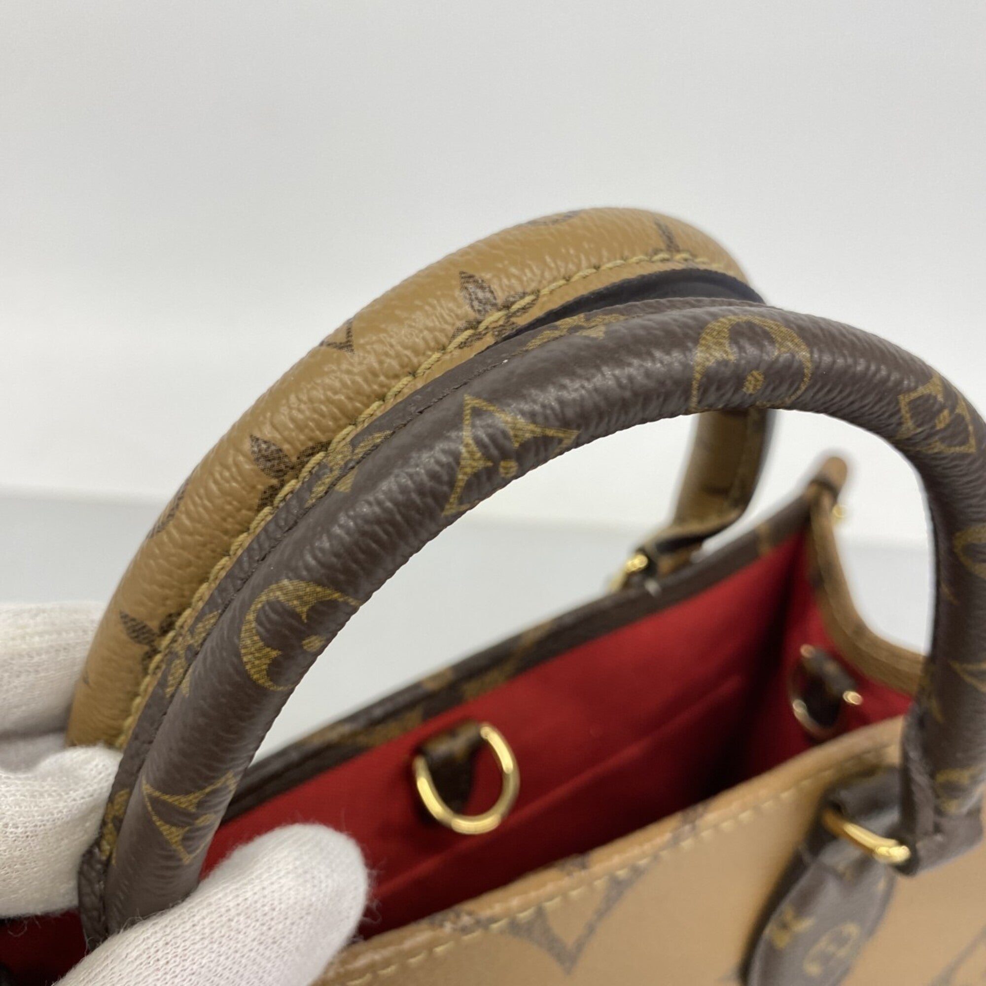 Louis Vuitton Brown Handbag (Pre-Owned)