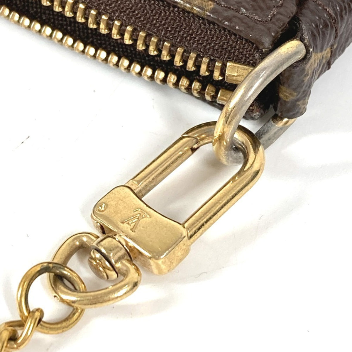 Louis Vuitton Monogram Brown Monogram Handbag Pochette (Pre-Owned)
