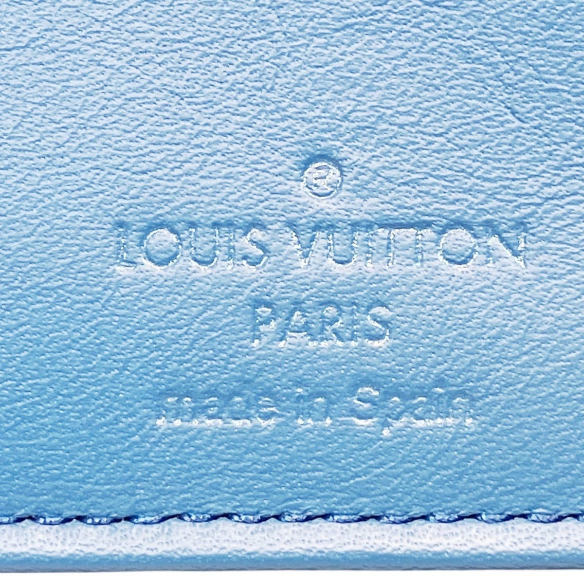 Louis Vuitton Taiga Blue Leather Long Wallet (Bi-Fold) (Pre-Owned)