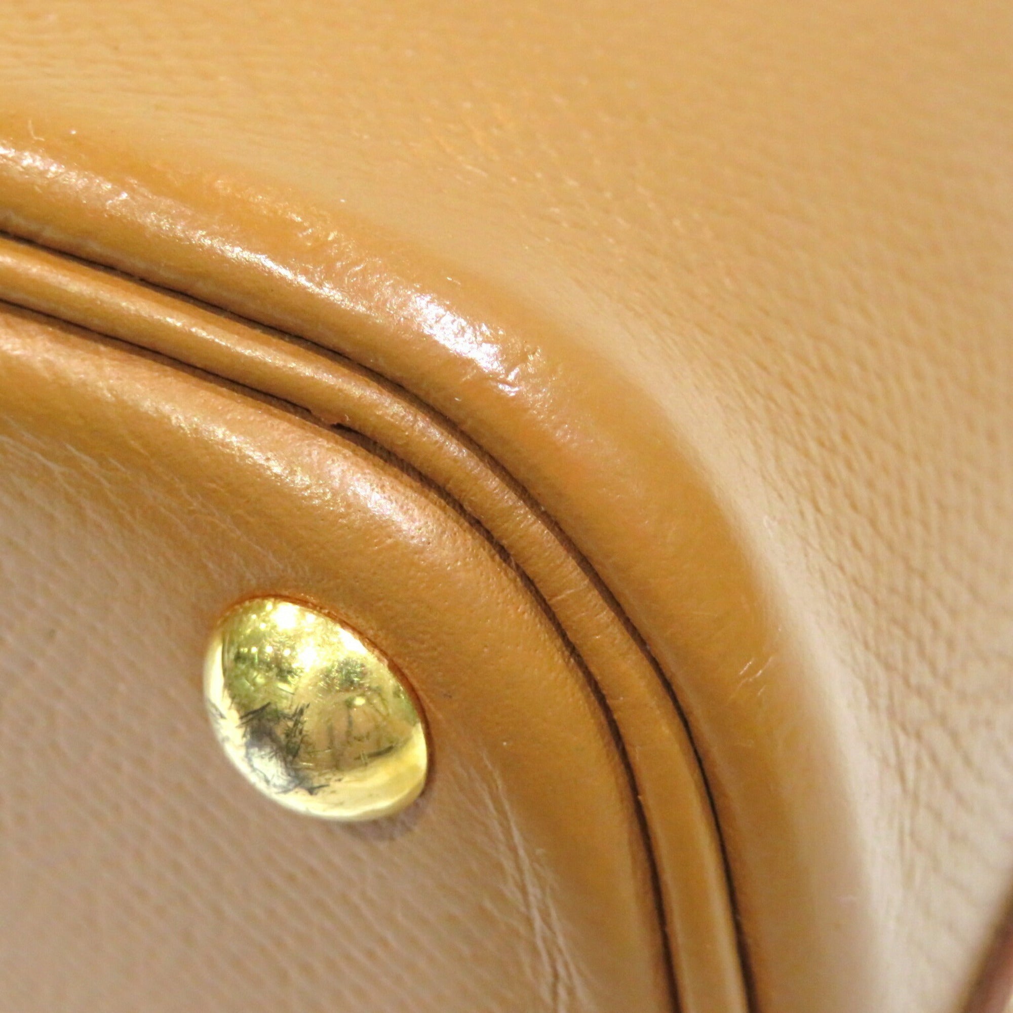 Hermes Gold Courchevel Leather Handbag (Pre-Owned)