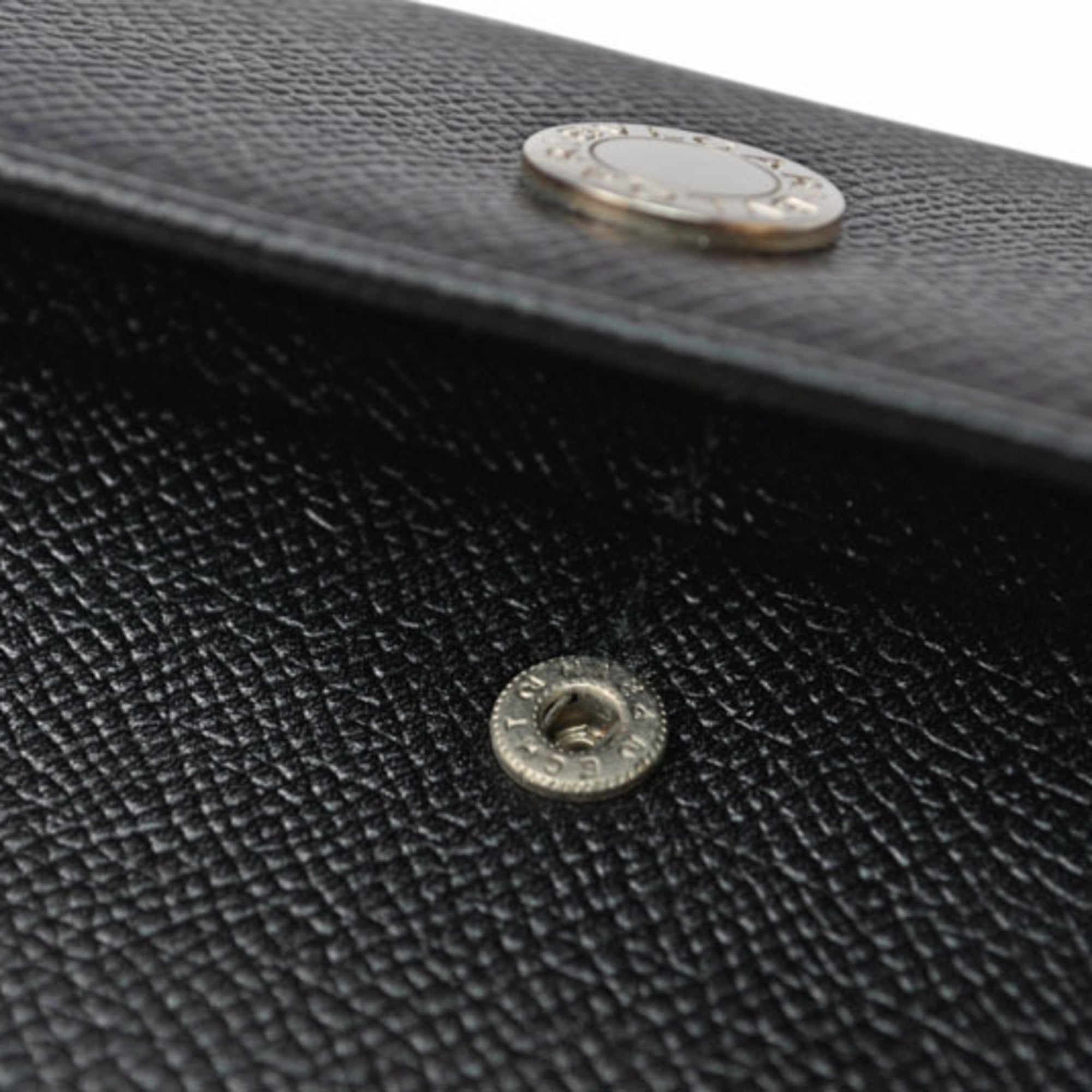 Bvlgari Black Leather Long Wallet (Bi-Fold) (Pre-Owned)
