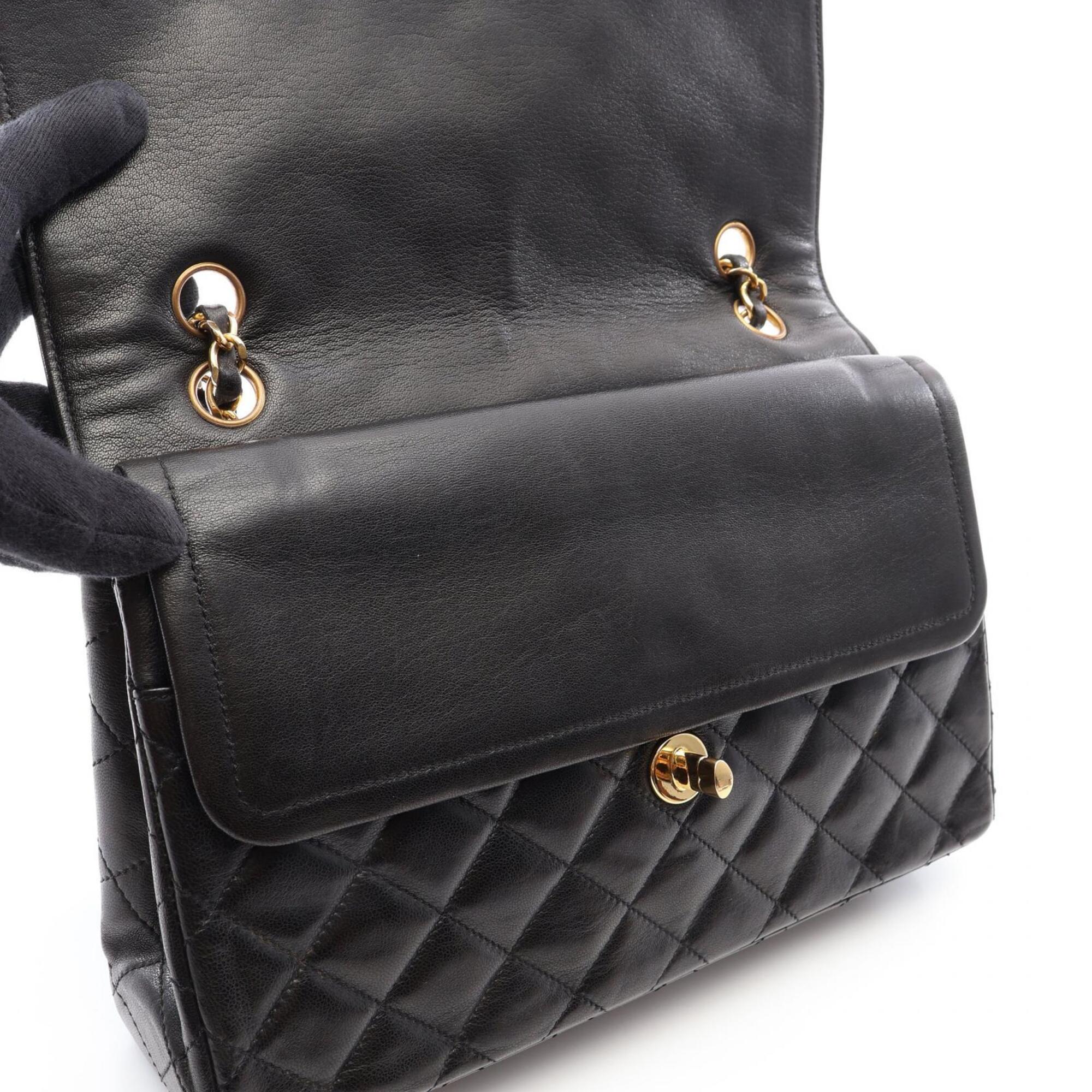 Chanel Black Leather Handbag Shoulder Bag (Pre-Owned)
